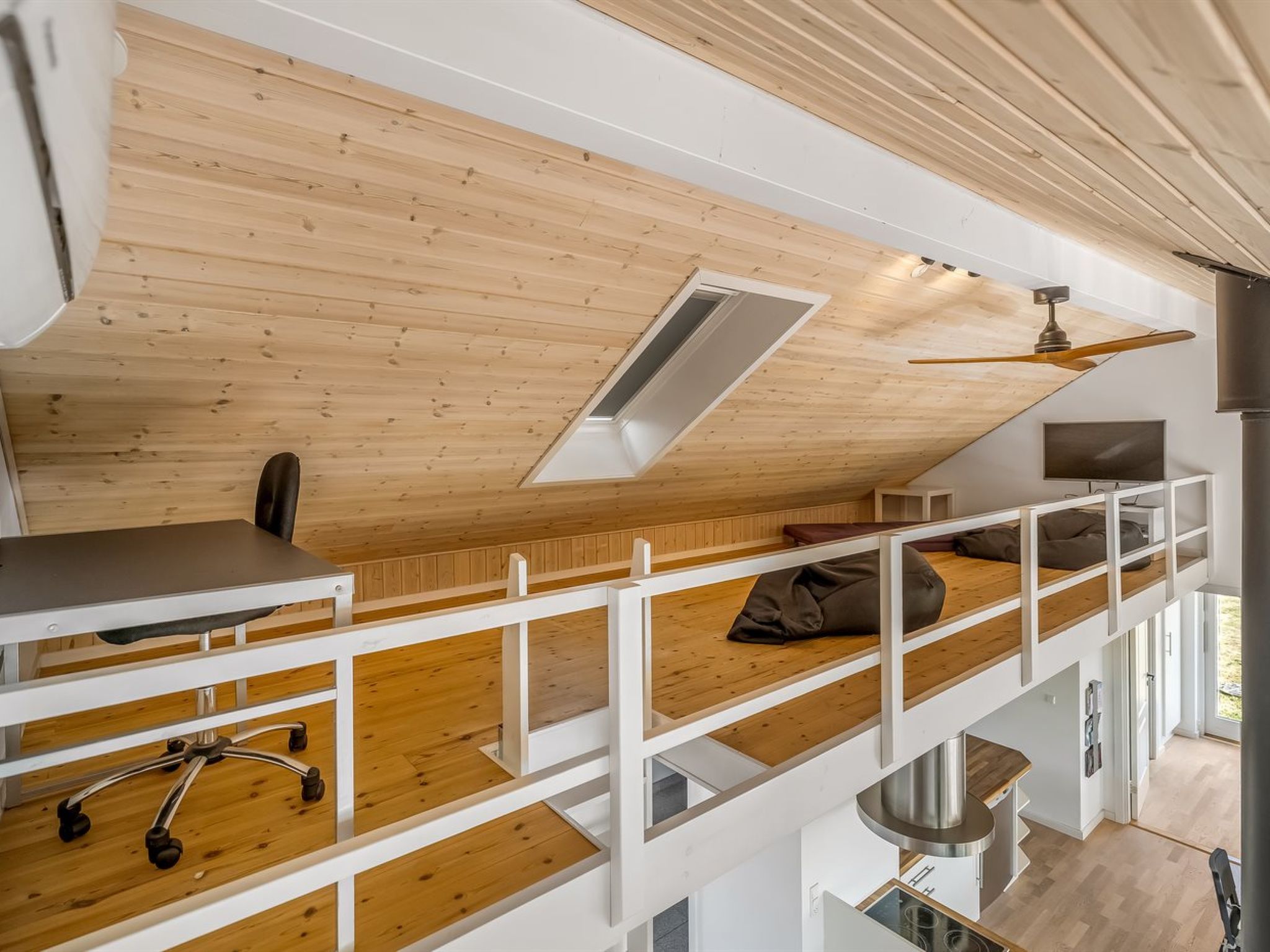 "Tuva" - 3.5km from the sea - Drinnen