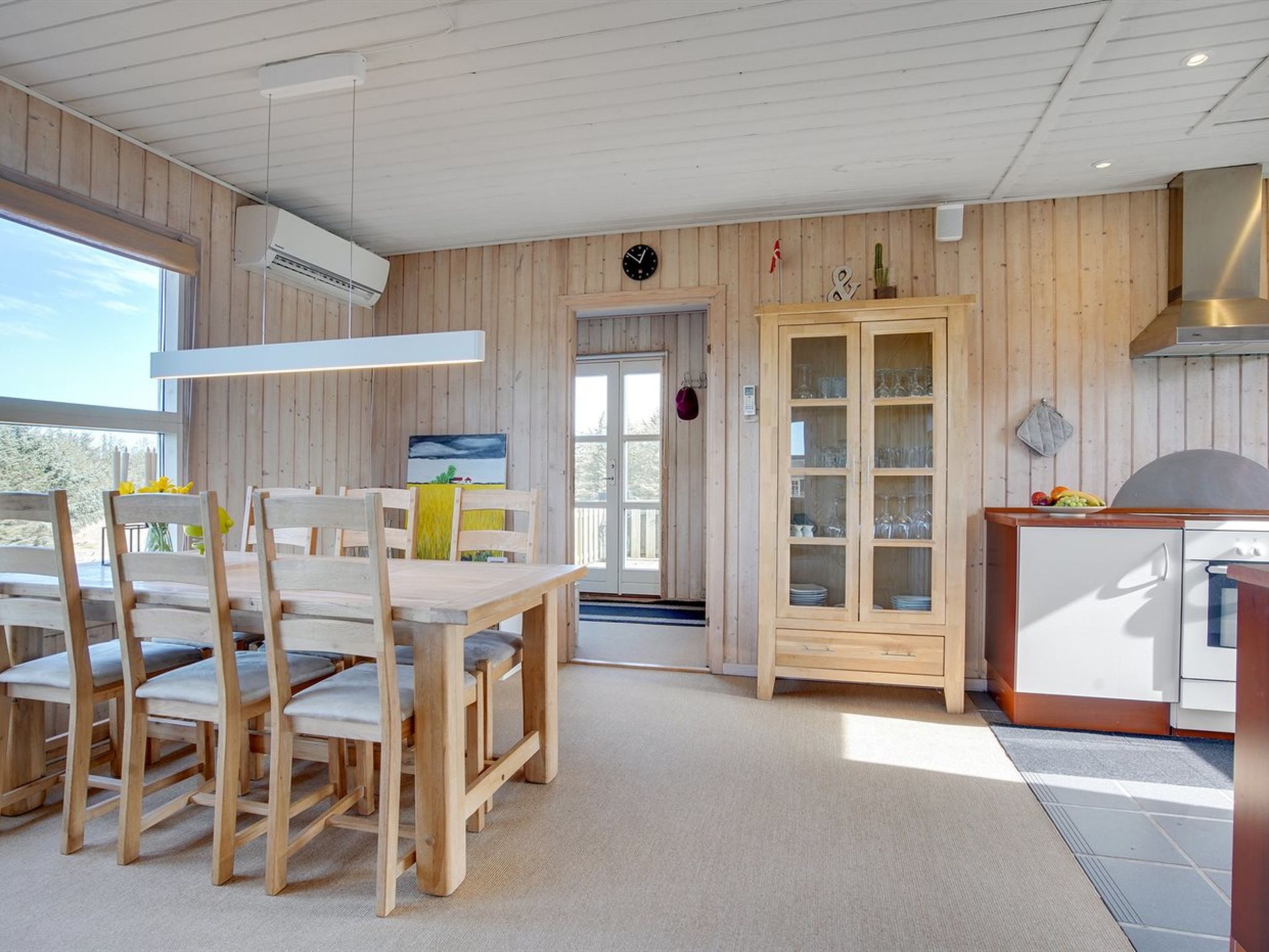 "Solveig" - 1.5km from the sea - Binnen