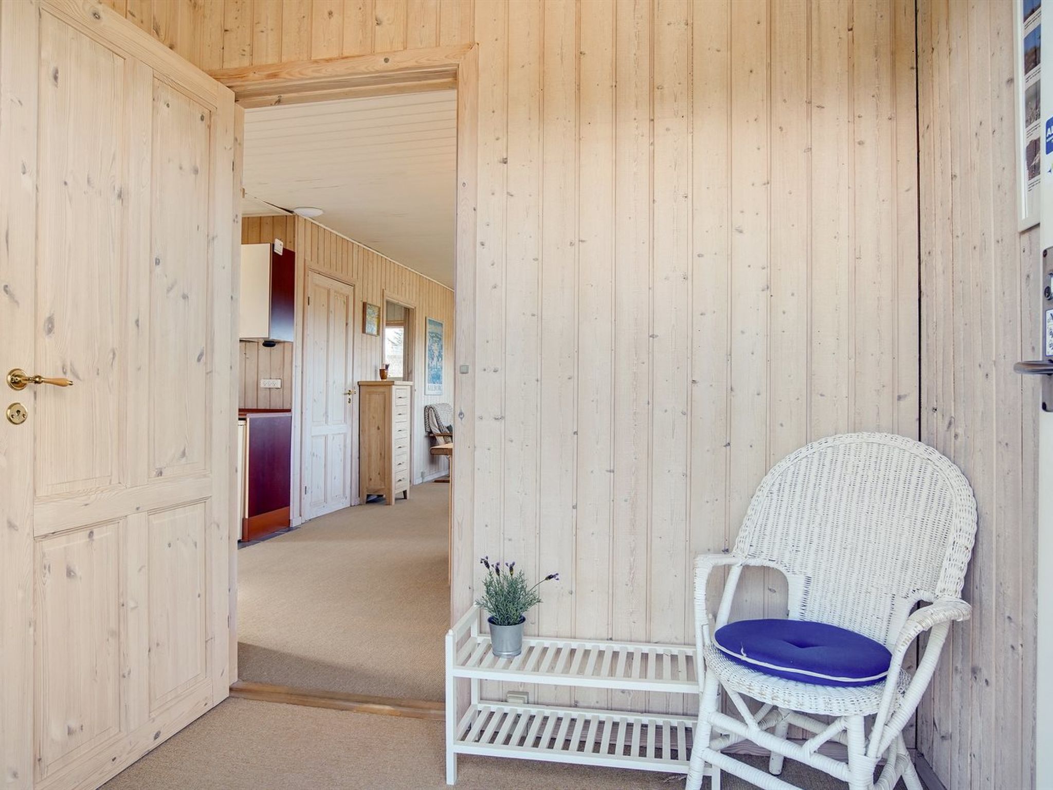 "Solveig" - 1.5km from the sea - Binnen