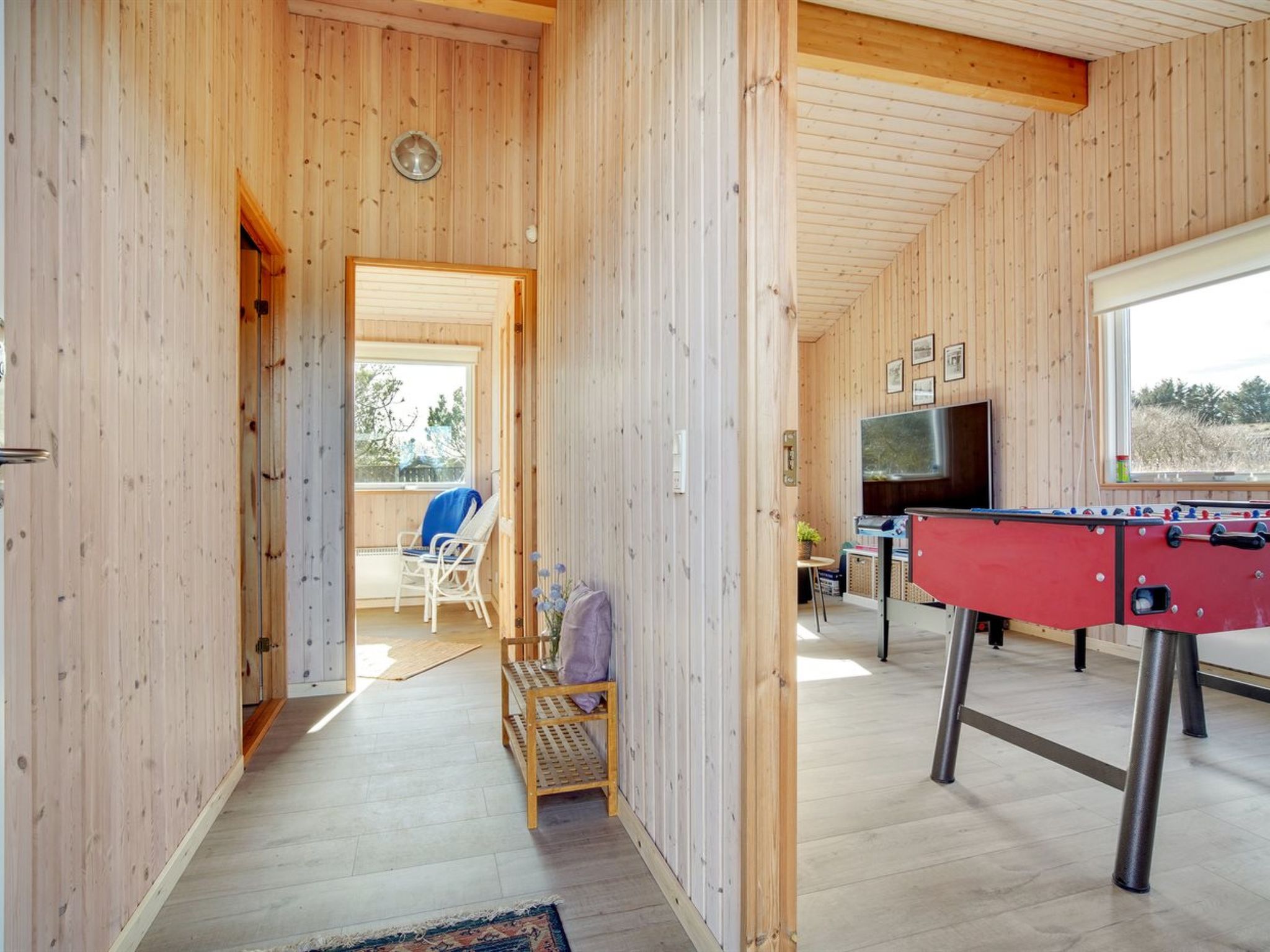 "Solveig" - 1.5km from the sea - Binnen