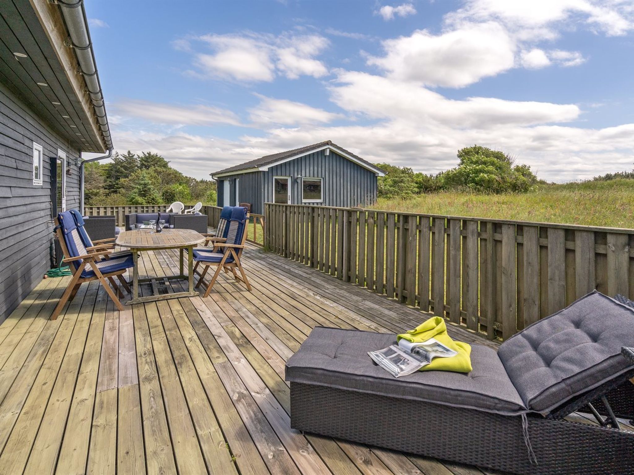 "Solveig" - 1.5km from the sea - Buiten