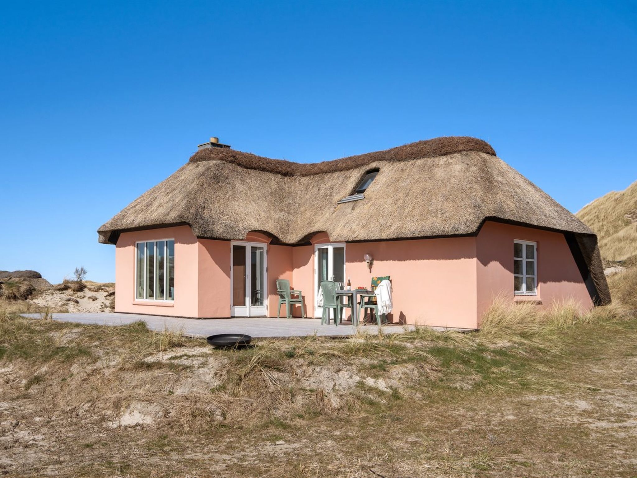 "Tabea" - 150m from the sea