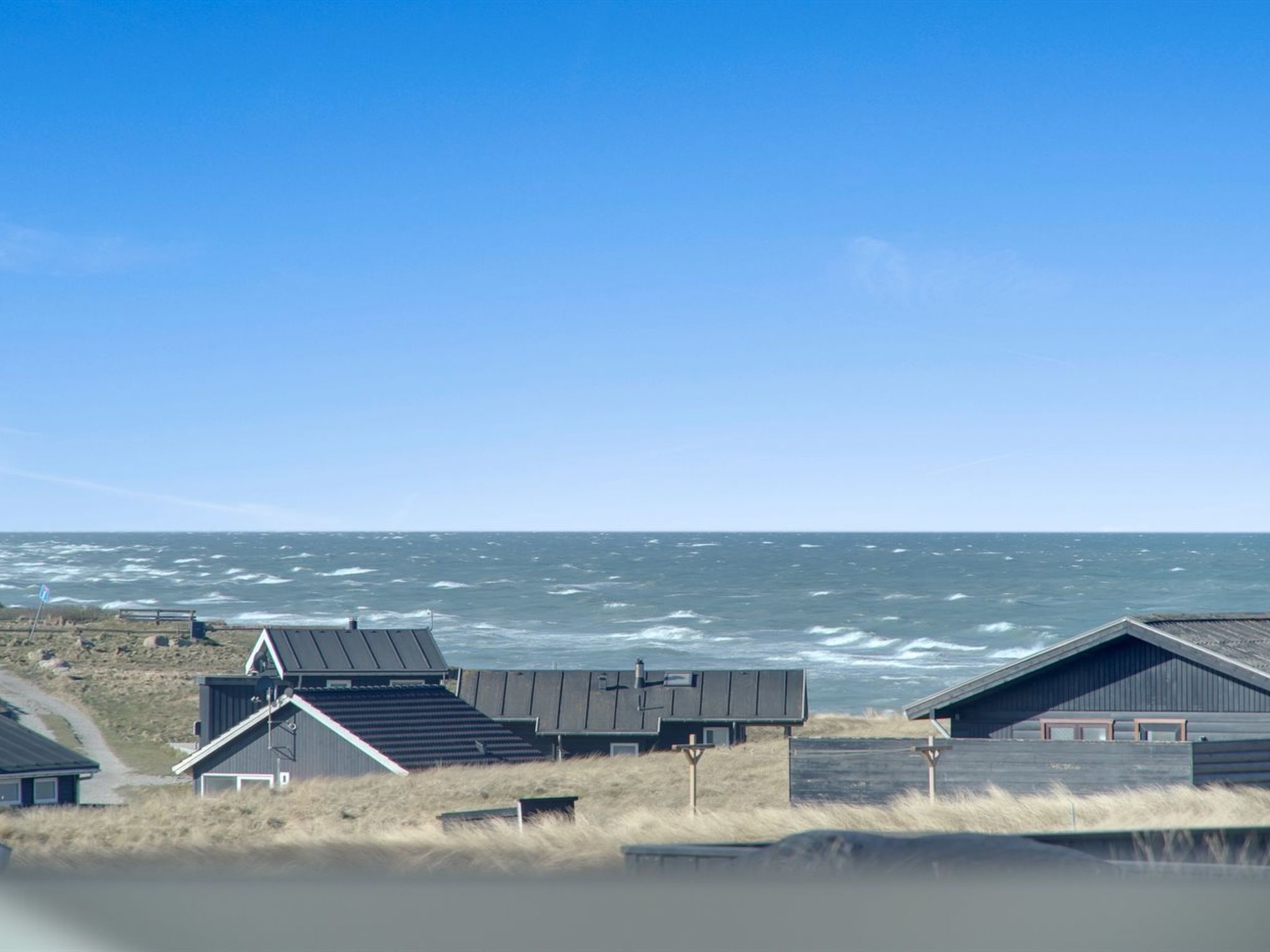 "Ulf" - 100m from the sea