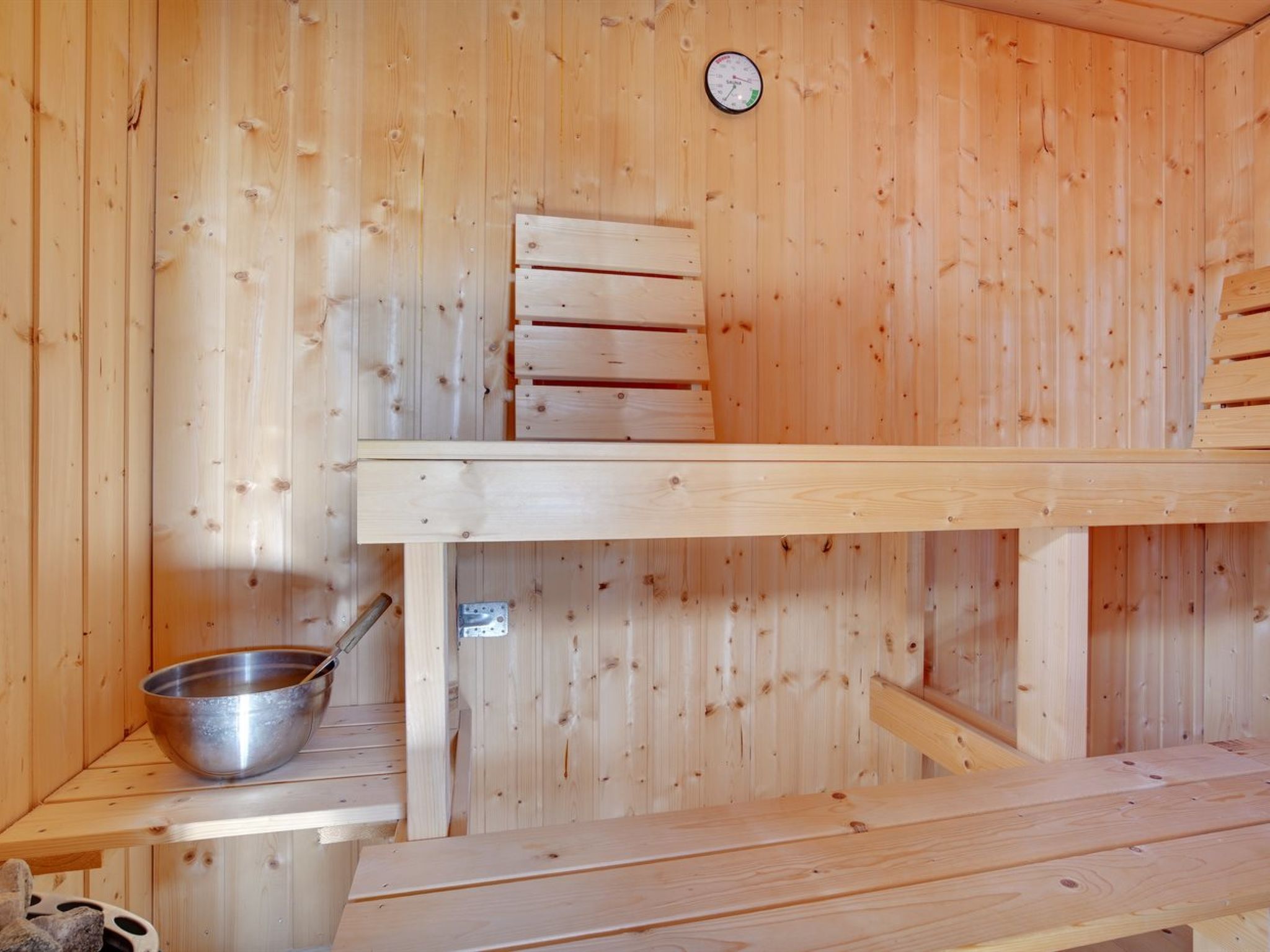 "Ulf" - 100m from the sea - Drinnen