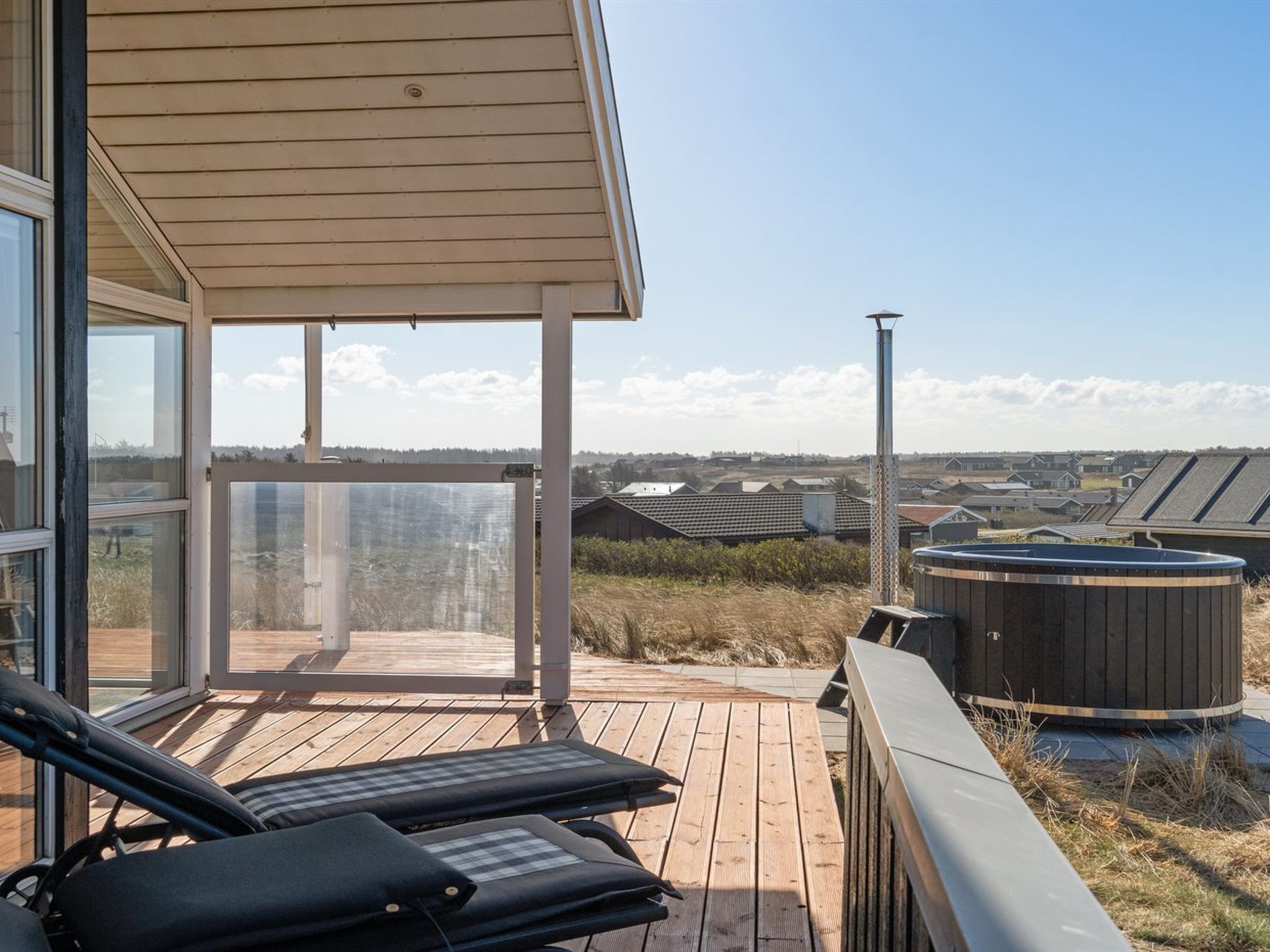 "Ulf" - 100m from the sea — Terrace (2 of 23)