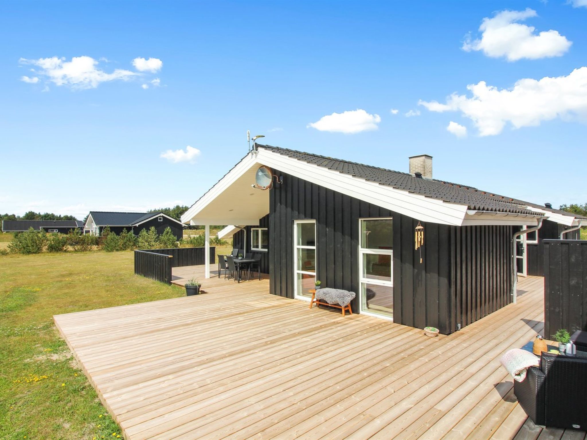 "Mayke" - 900m from the sea-Outside