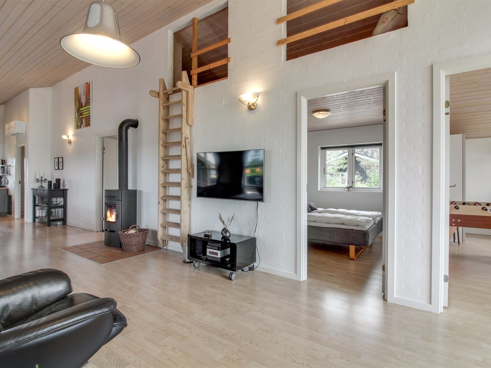 "Mayke" - 900m from the sea - Binnen