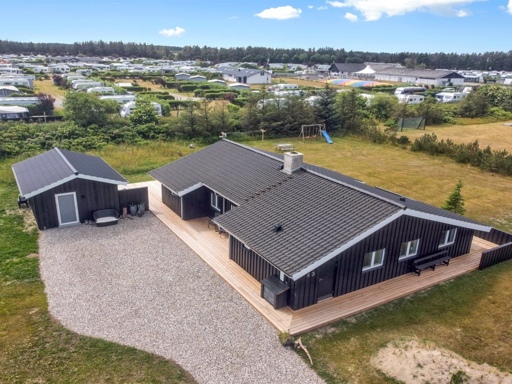 "Mayke" - 900m from the sea - Buiten