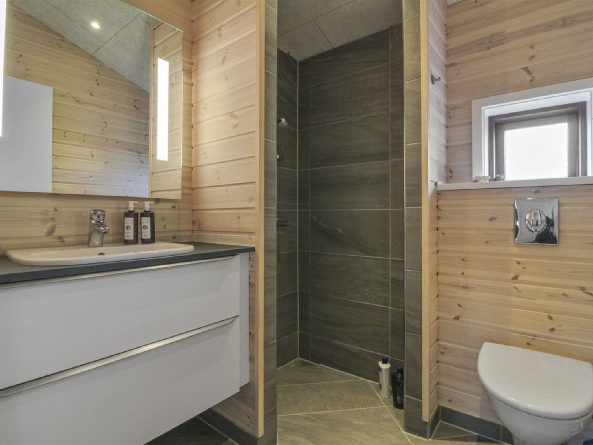 "Tuire" - 250m from the sea - Inside