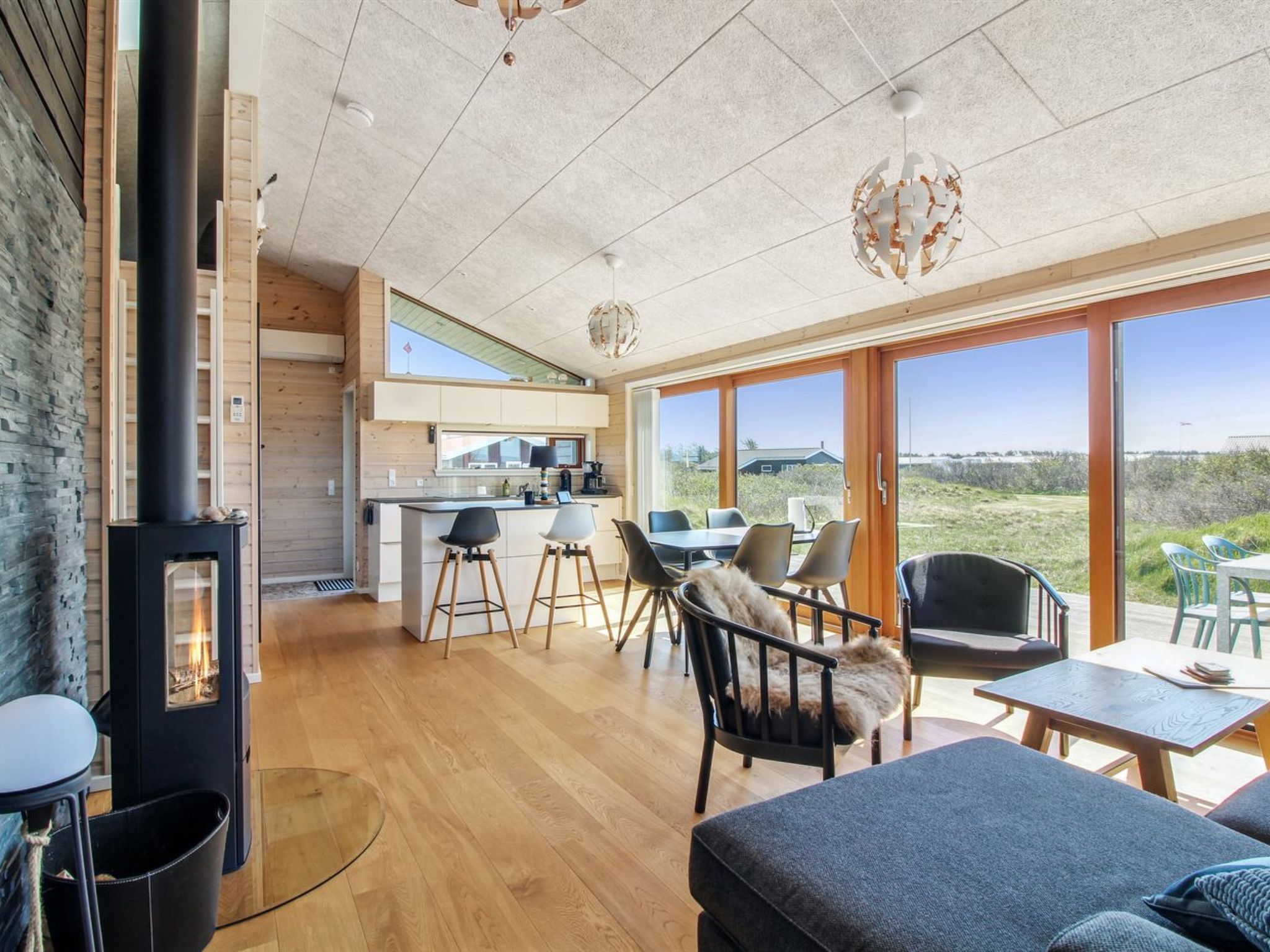 "Tuire" - 250m from the sea - Inside