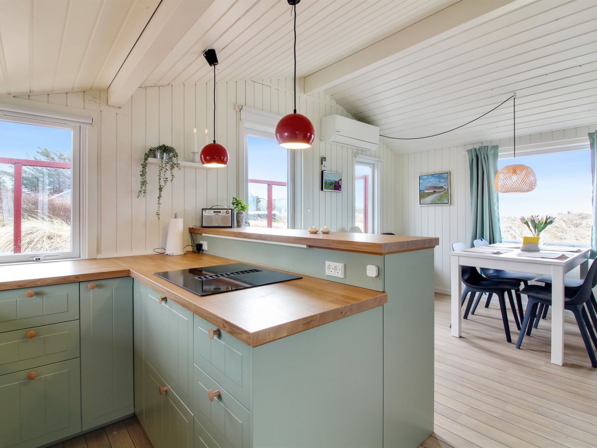 "Marius" - 200m from the sea-Drinnen