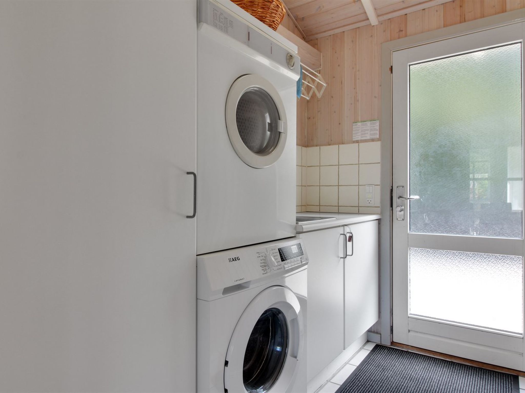"Panu" - 600m from the sea-Binnen