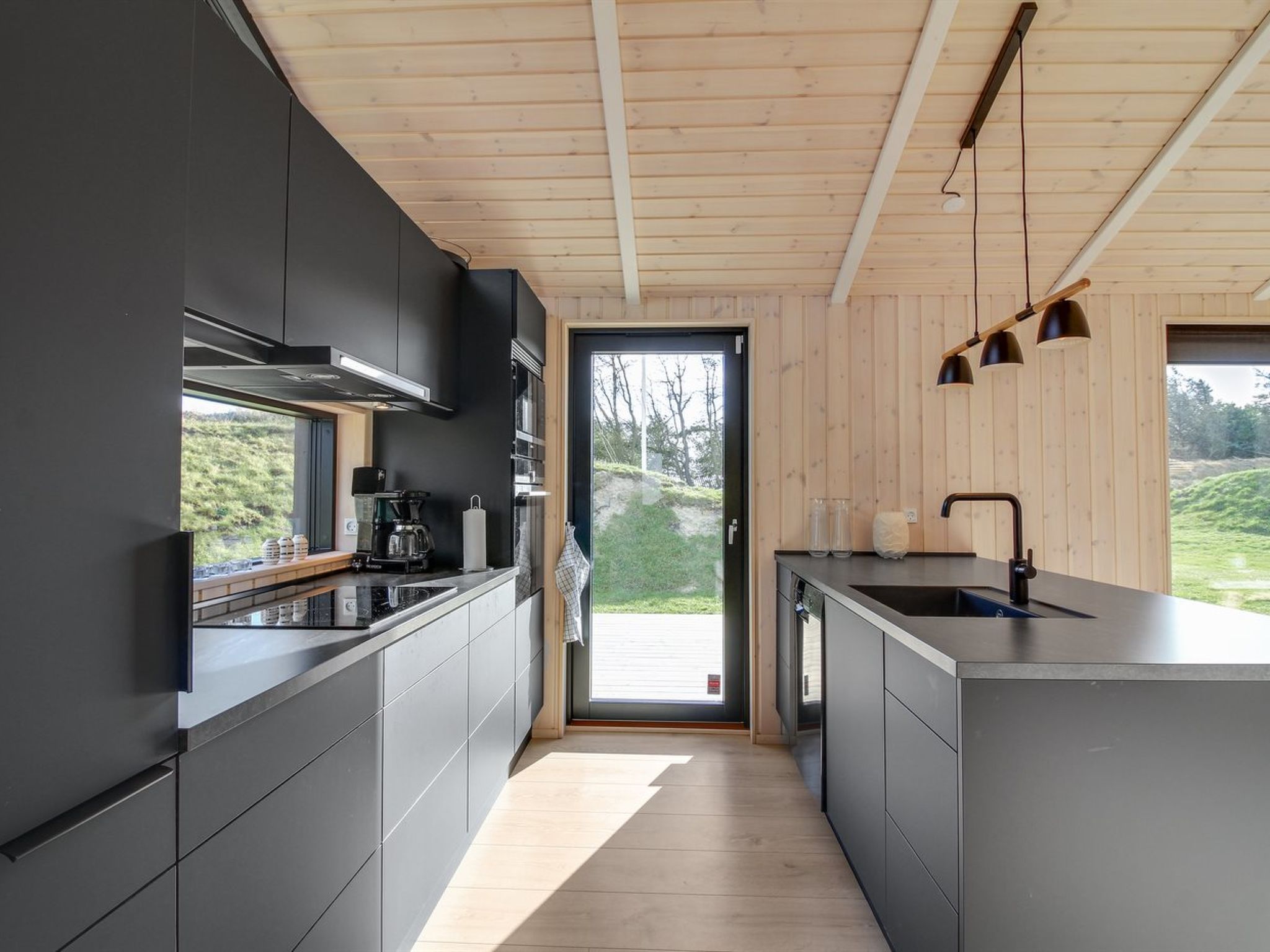 "Vanamo" - 300m from the sea