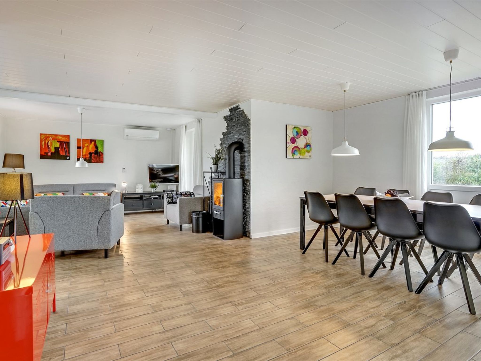 "Dome" - 750m from the sea - Binnen