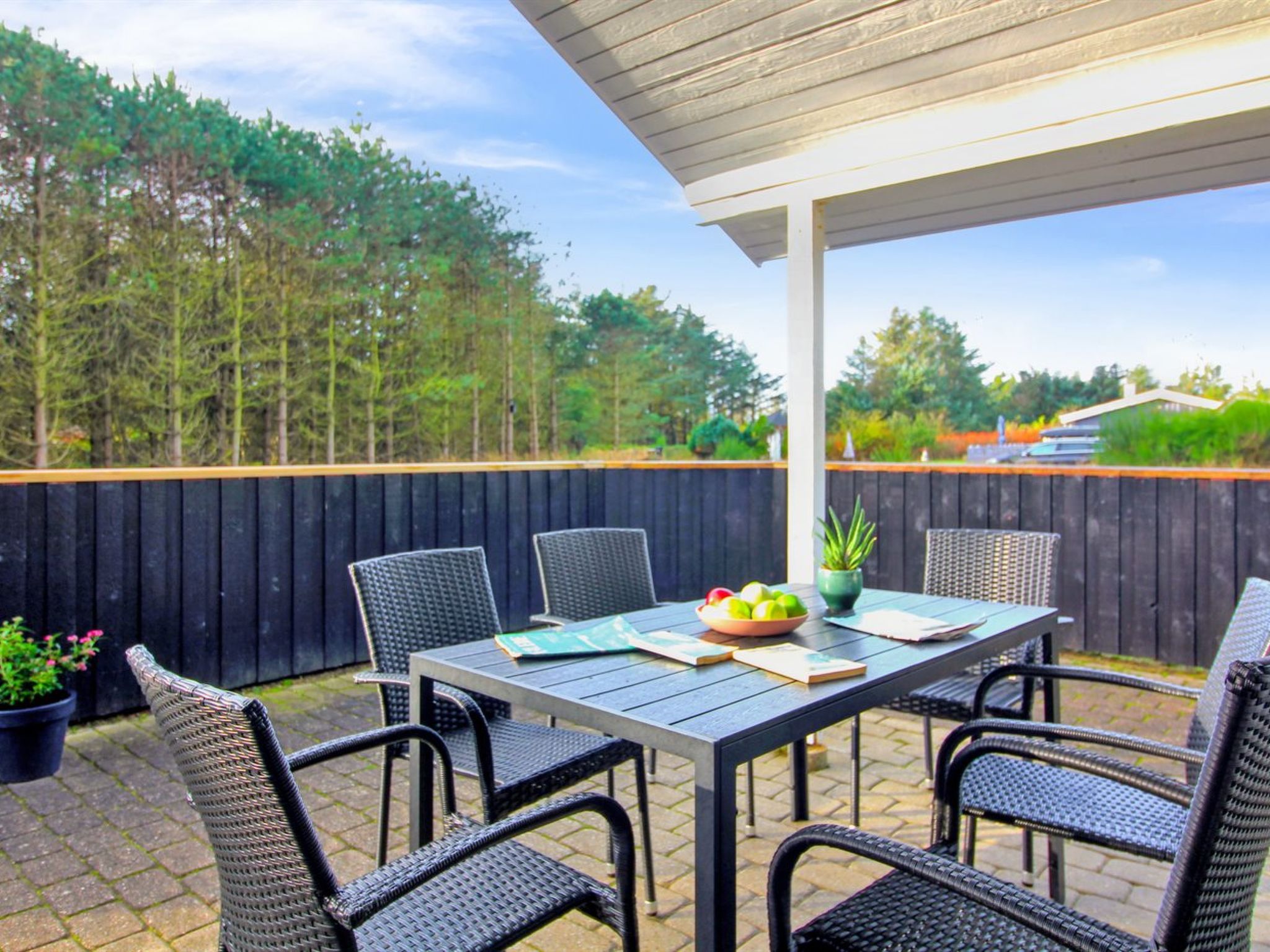 "Nahele" - 500m from the sea - Buiten