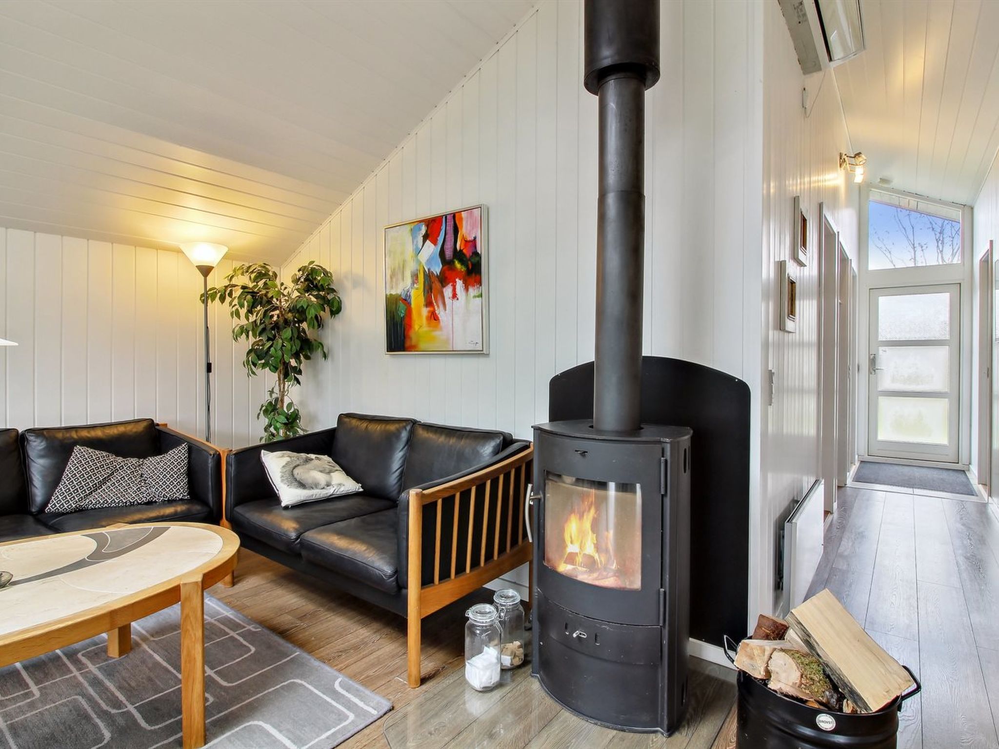 "Annalisa" - 1.2km from the sea - Binnen