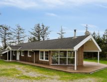 "Aleta" - 500m from the sea