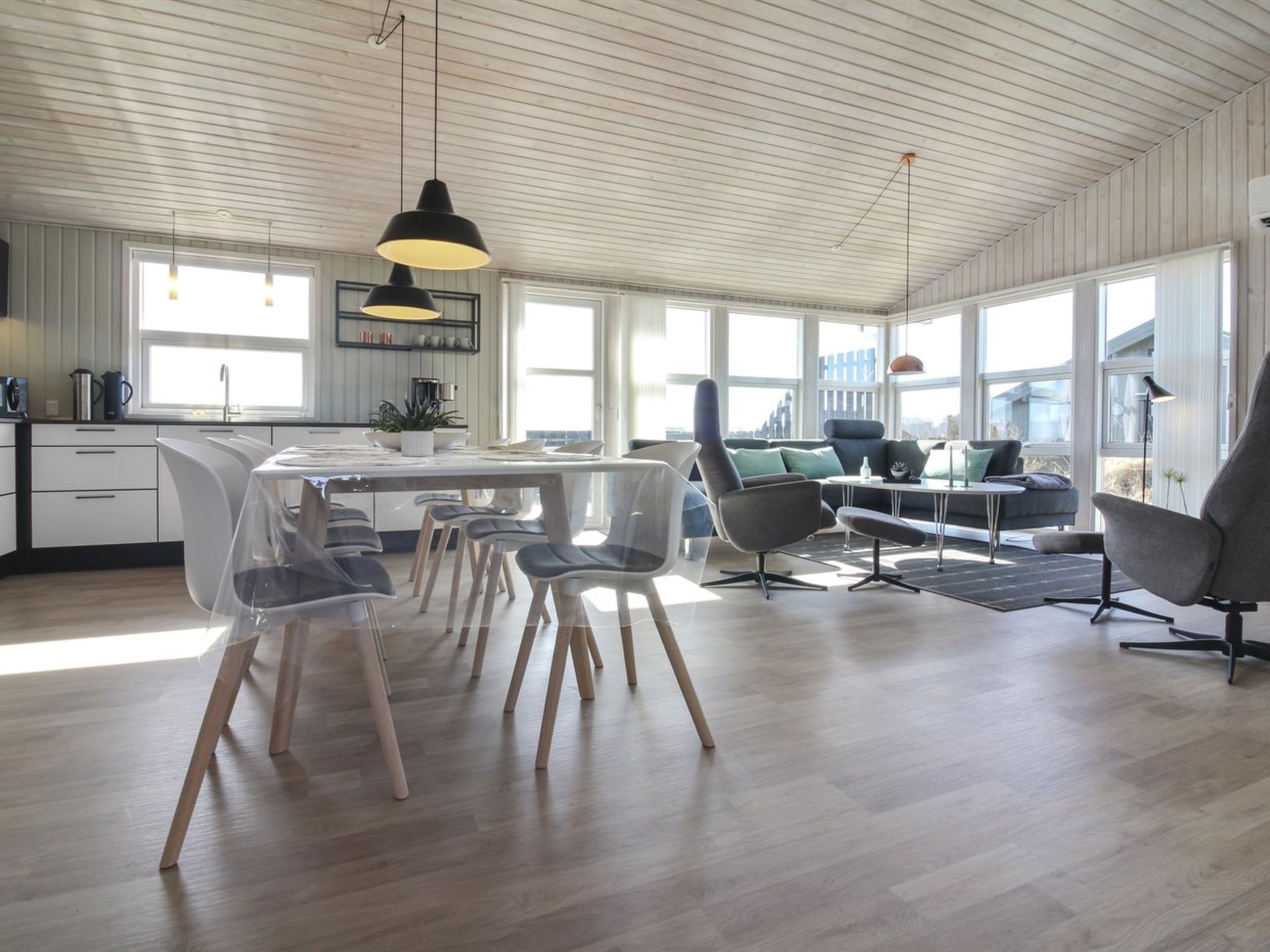 "Laghmund" - 250m from the sea - Binnen