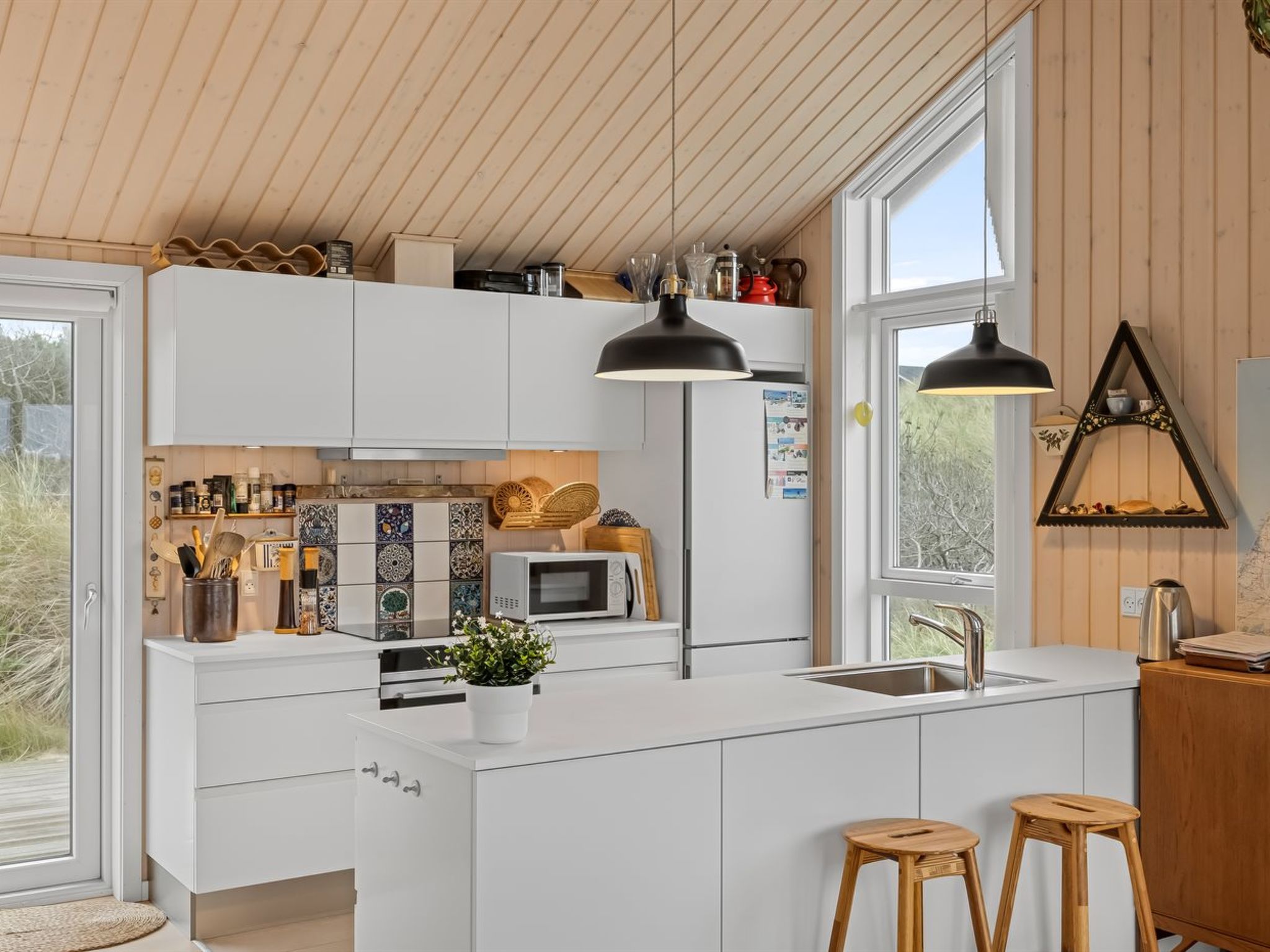 "Marthine" - 200m from the sea - Binnen