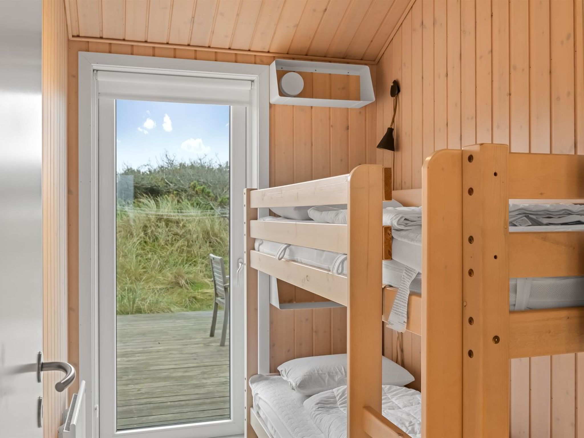 "Marthine" - 200m from the sea - Binnen