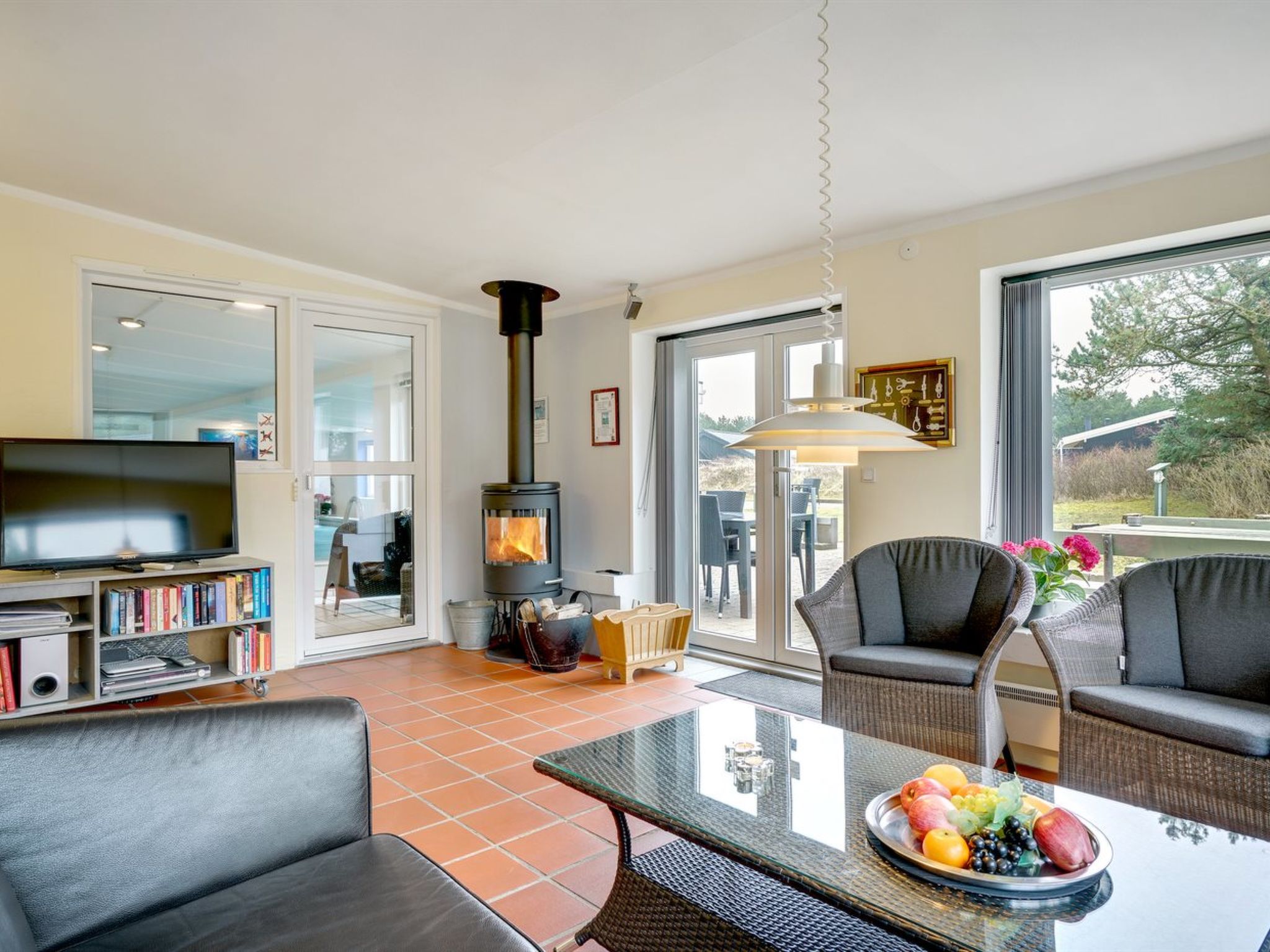 "Lenni" - 700m from the sea - Binnen