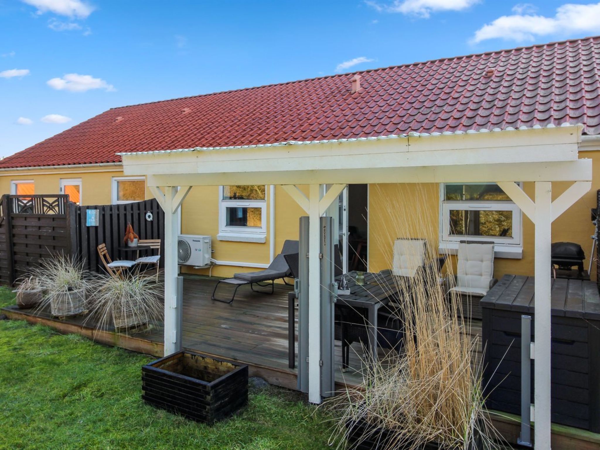 "Oddi" - 900m from the sea - Buiten