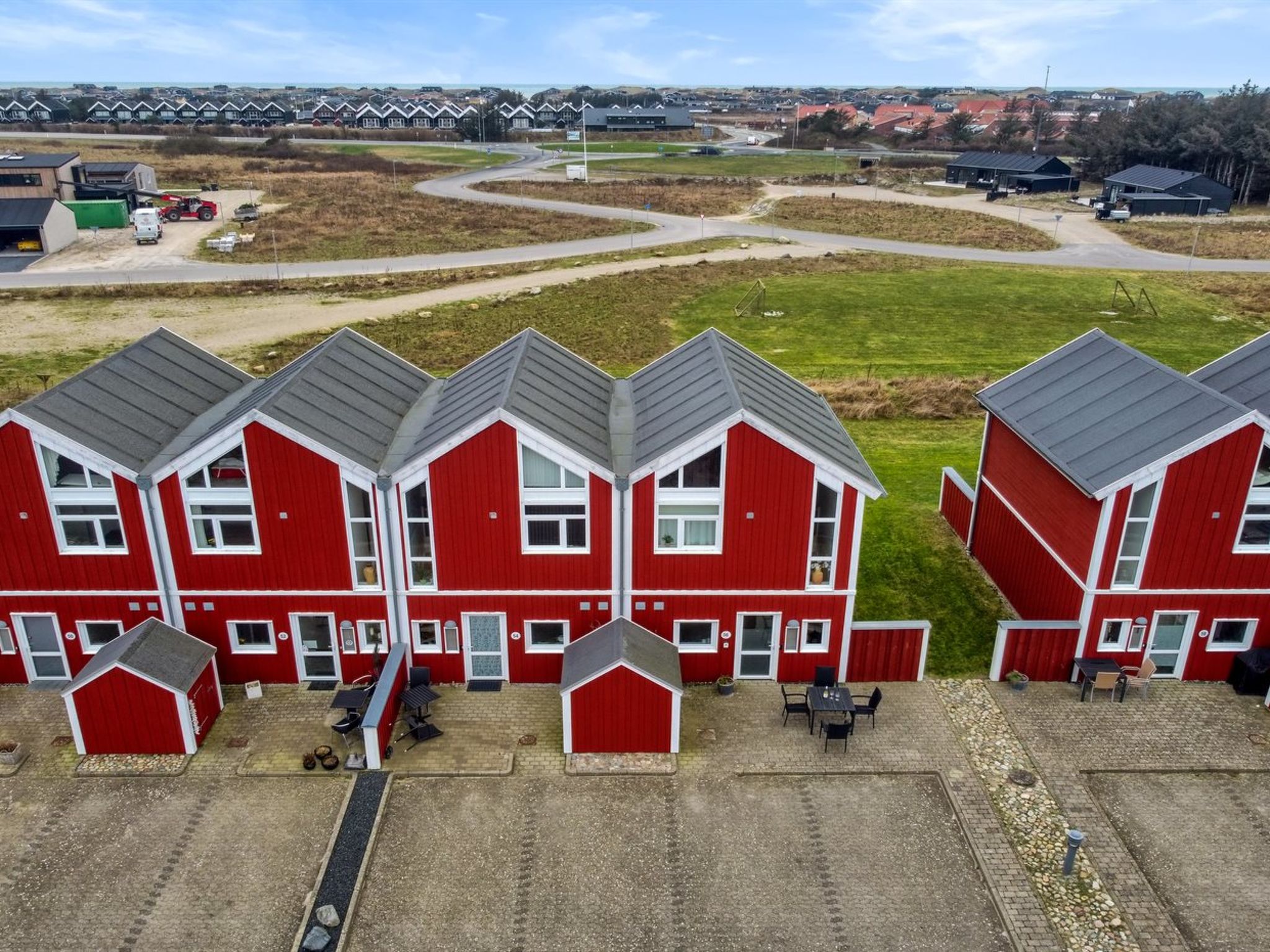 "Ine" - 800m from the sea-Buiten