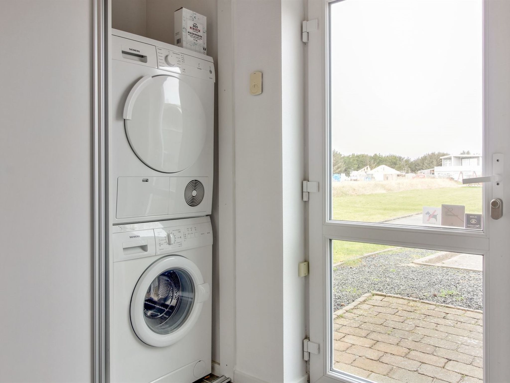 "Ingolf" - 750m from the sea-Binnen
