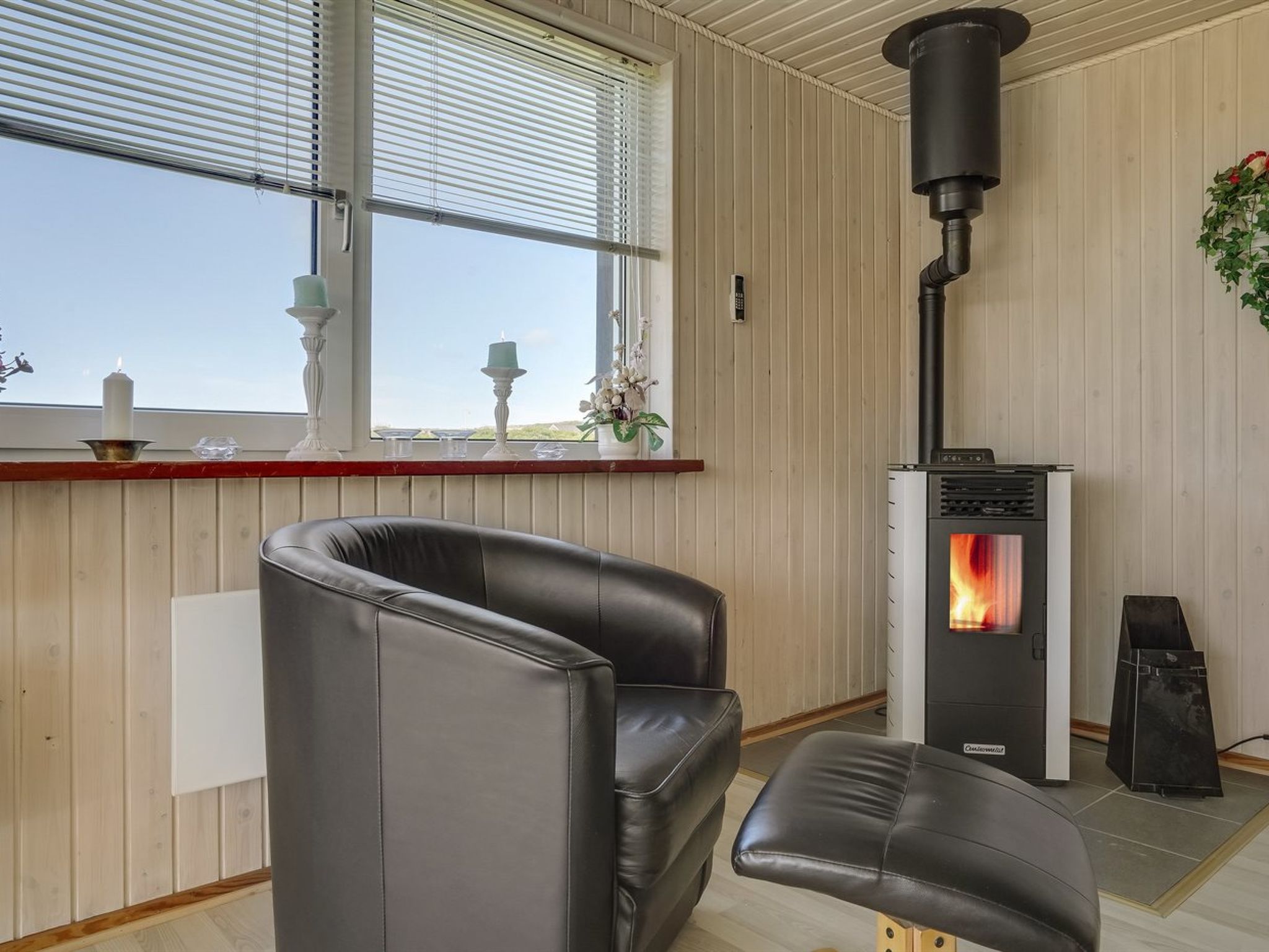"Raadengaard" - 400m from the sea-Binnen