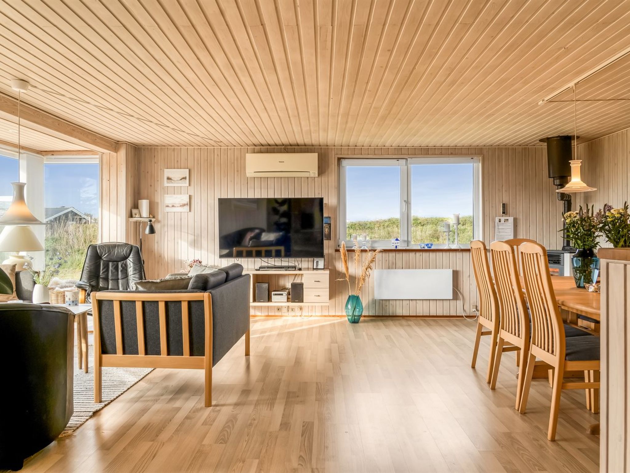 "Raadengaard" - 400m from the sea-Inside