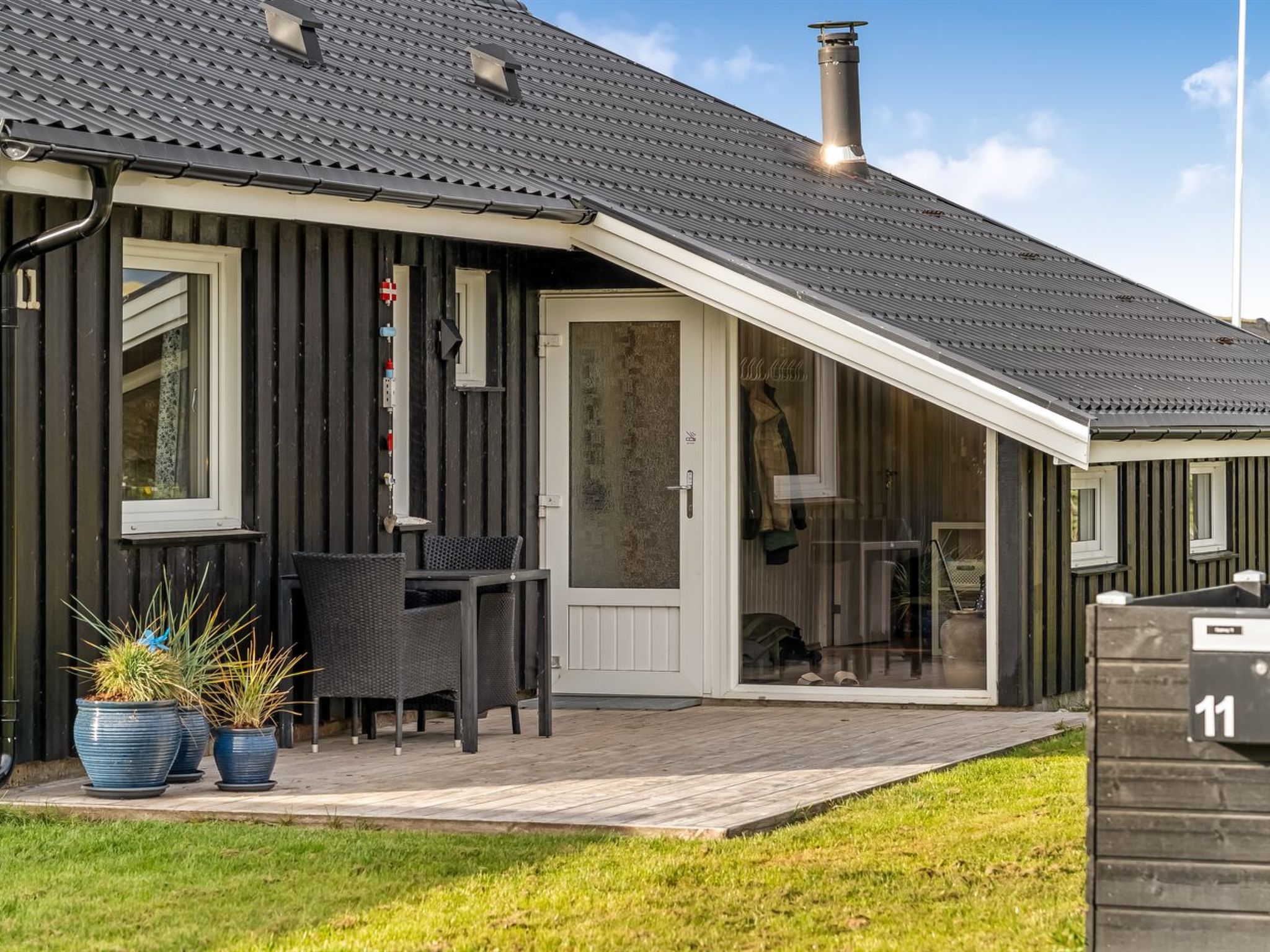 "Raadengaard" - 400m from the sea-Outside