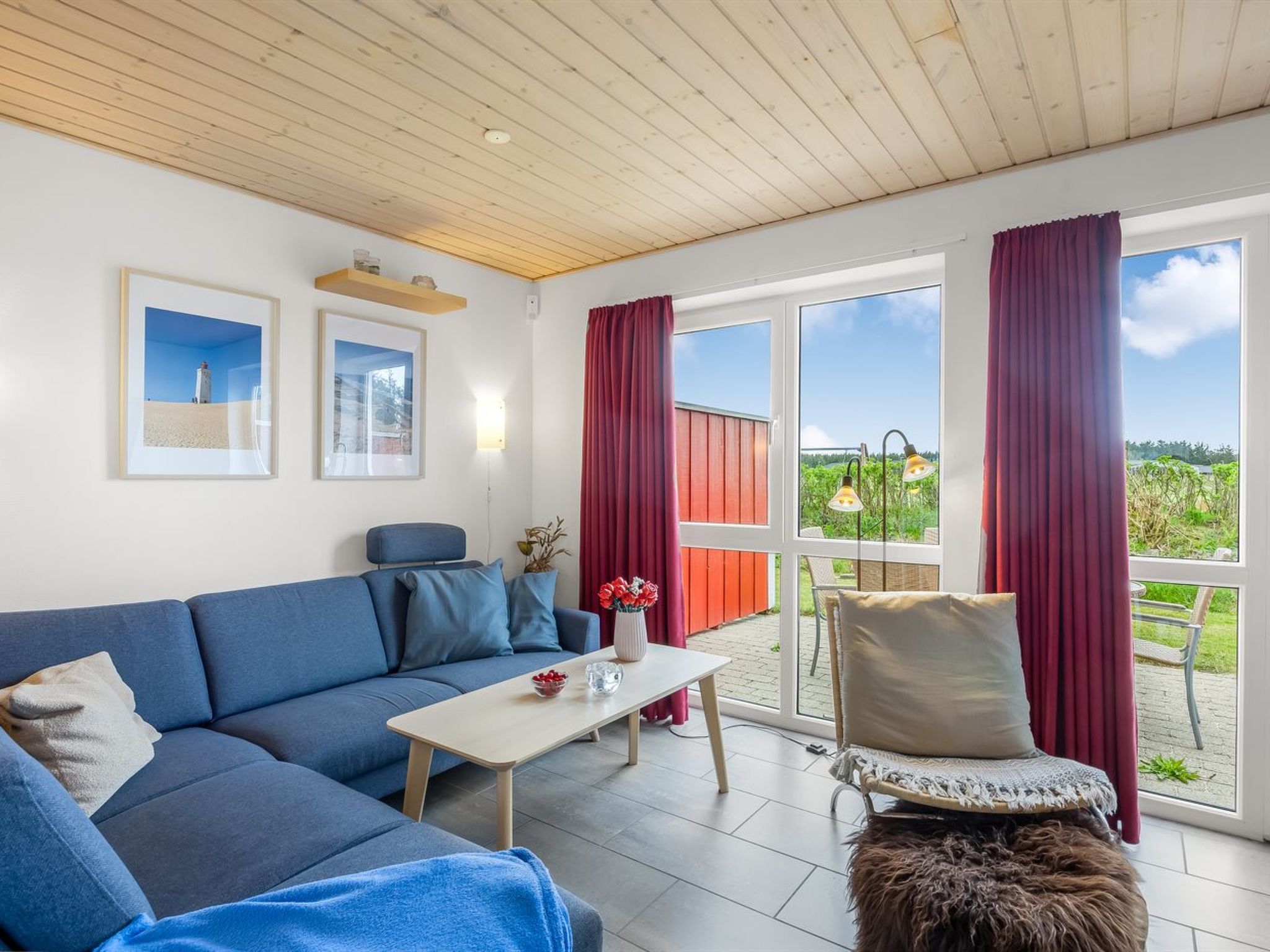 "Hariett" - 900m from the sea