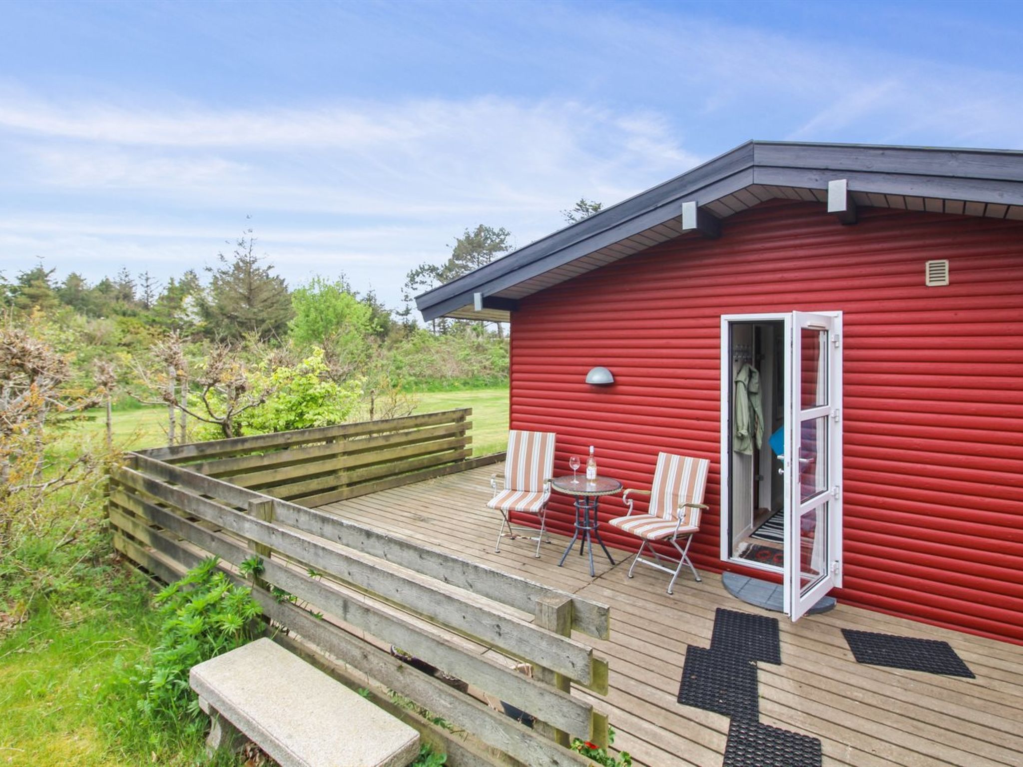 "Leif" - 550m from the sea - Outside