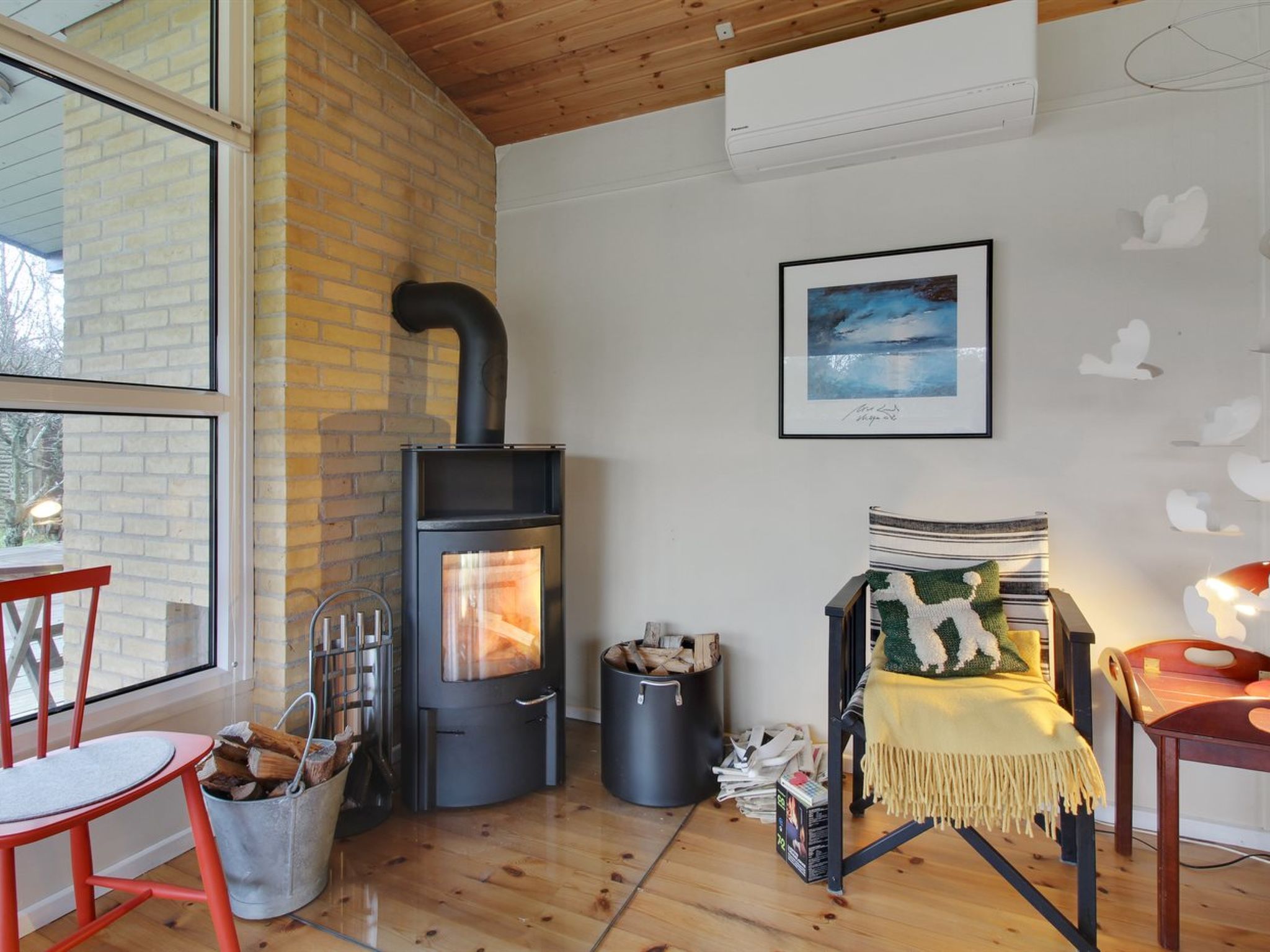 "Leif" - 550m from the sea - Inside