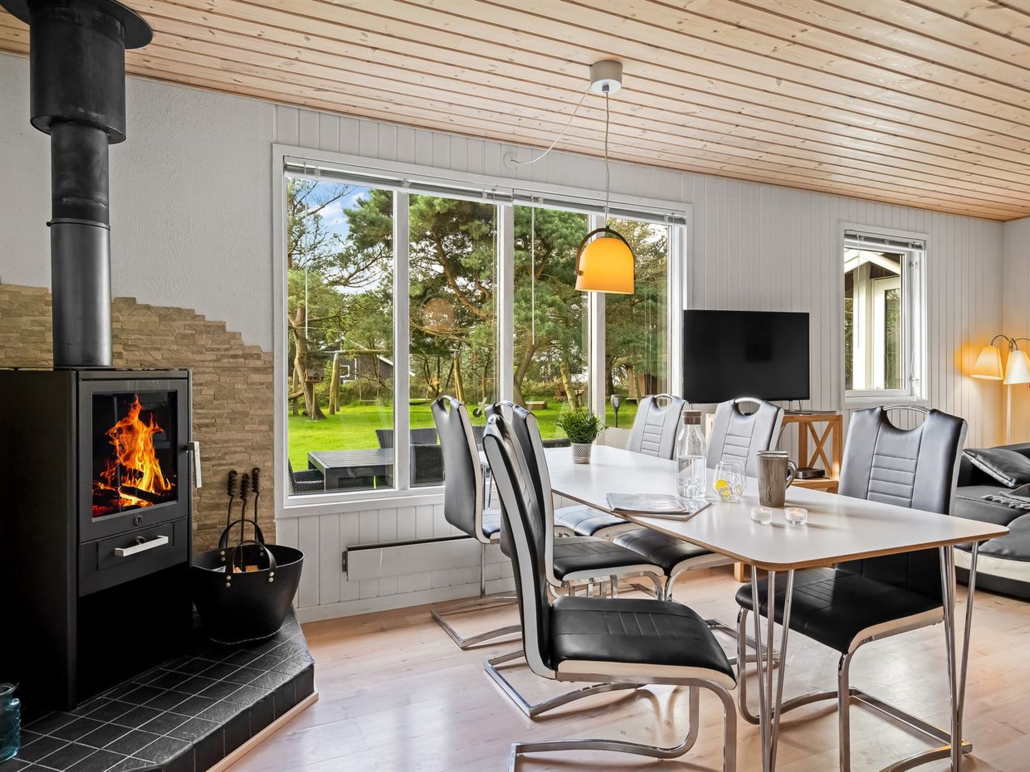 "Ulli" - 1.6km from the sea-Inside