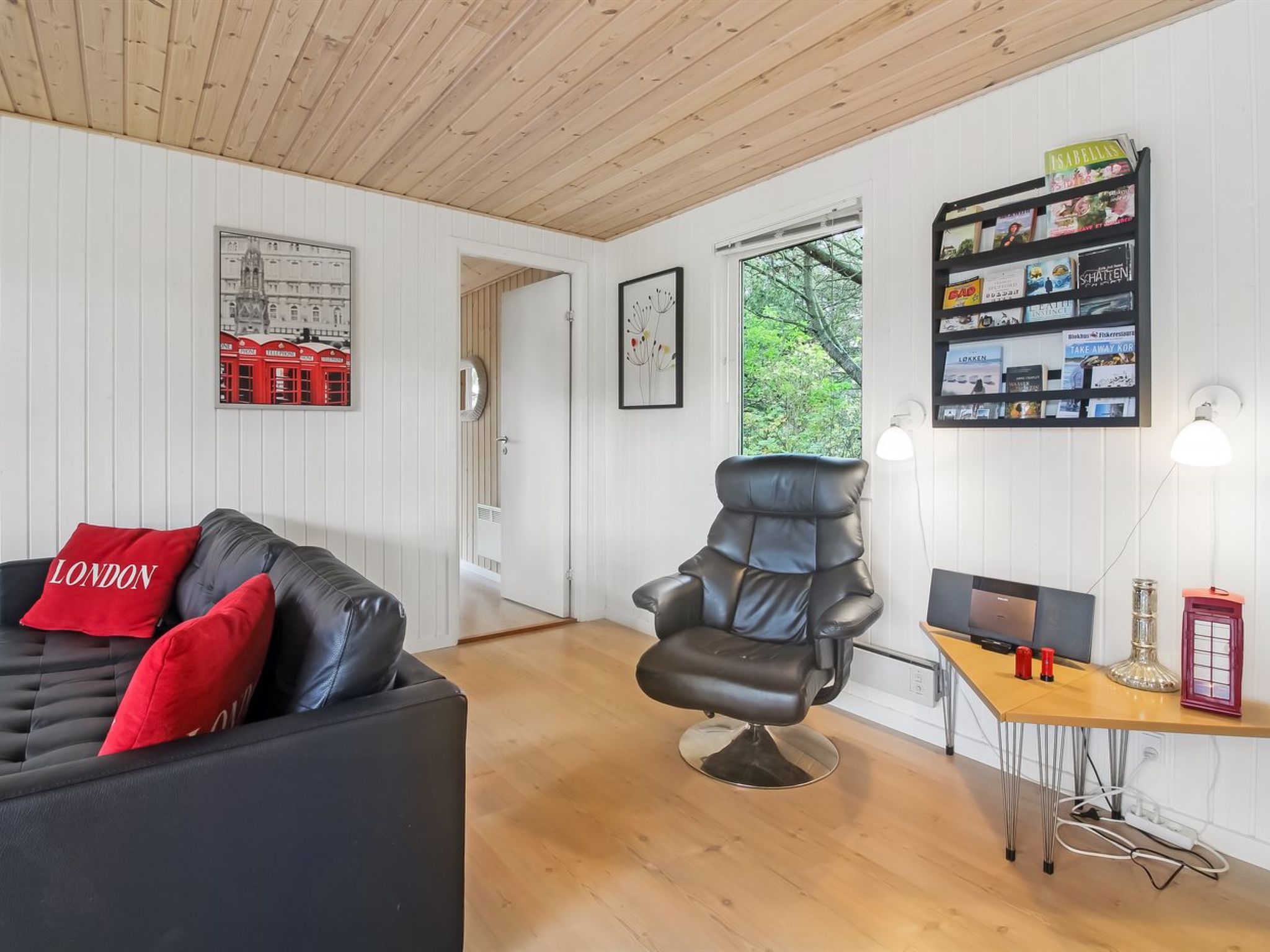 "Ulli" - 1.6km from the sea-Inside