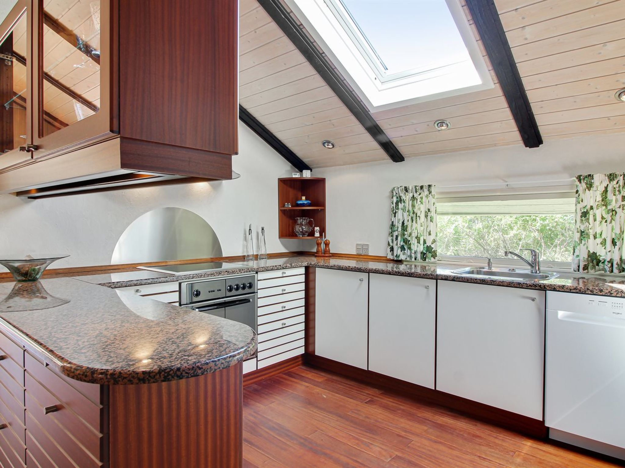 "Alban" - 700m from the sea - Inside
