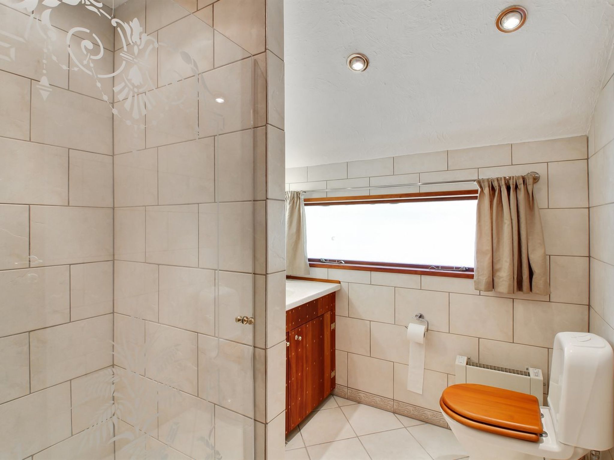 "Alban" - 700m from the sea - Inside