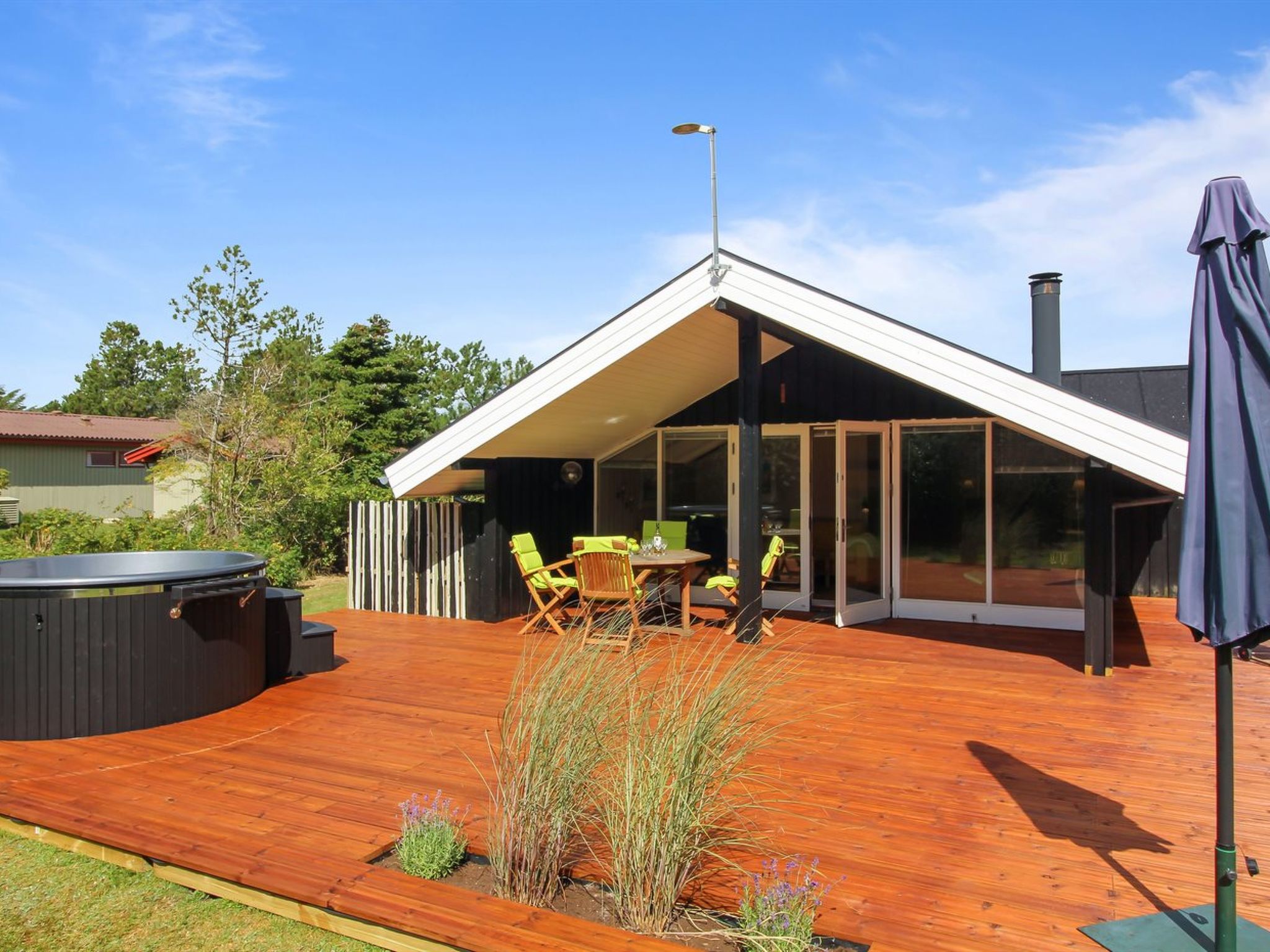 "Alban" - 700m from the sea - Outside