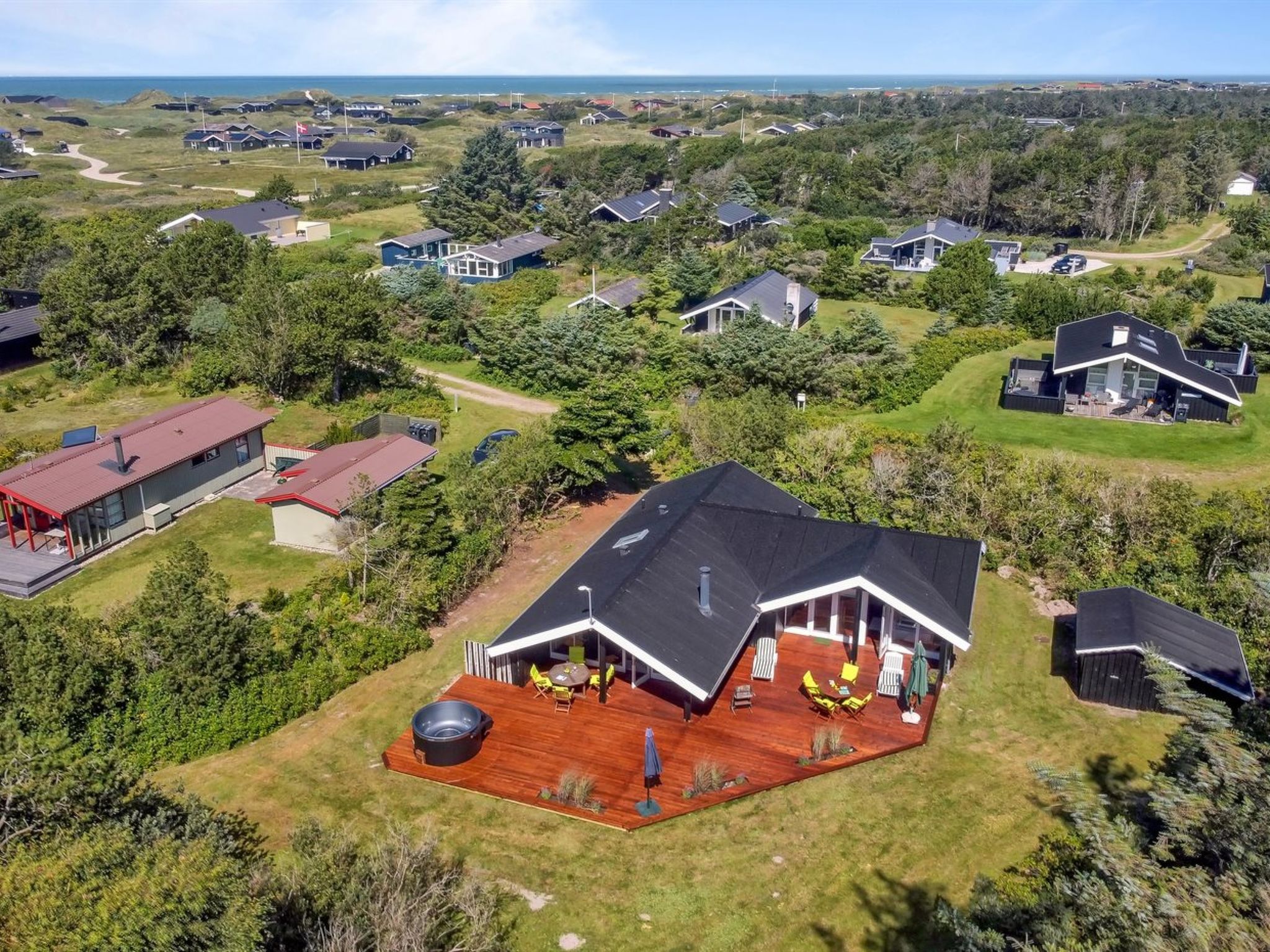 "Alban" - 700m from the sea - Outside