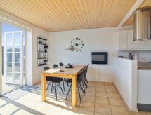 "Alessandra" - 500m from the sea