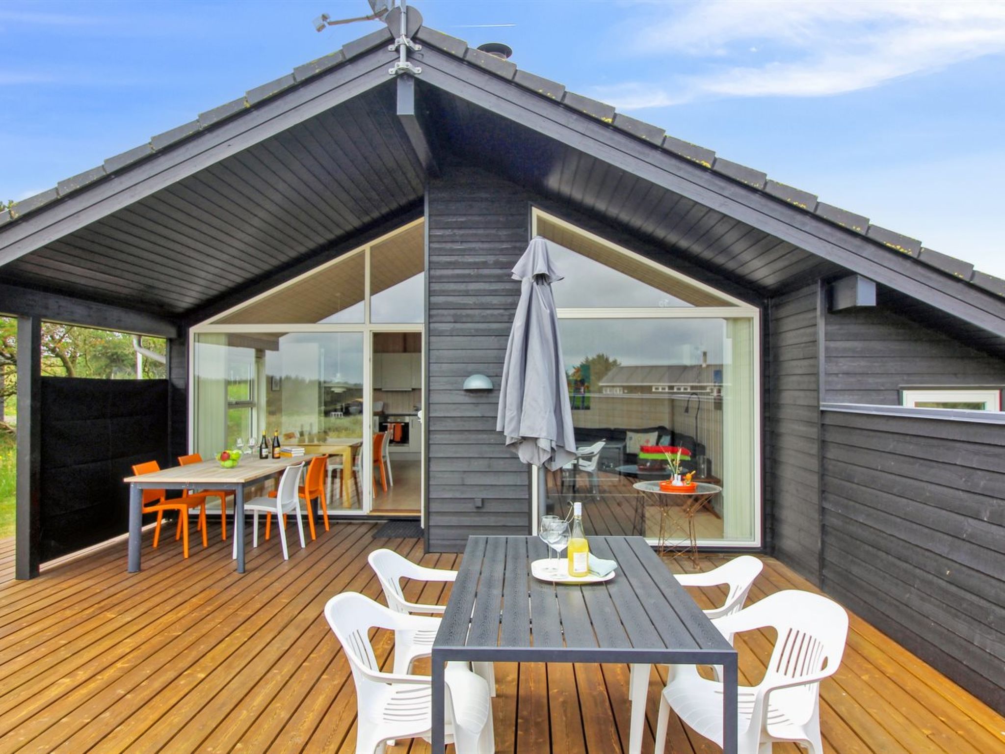 "Alma" - 500m from the sea - Buiten