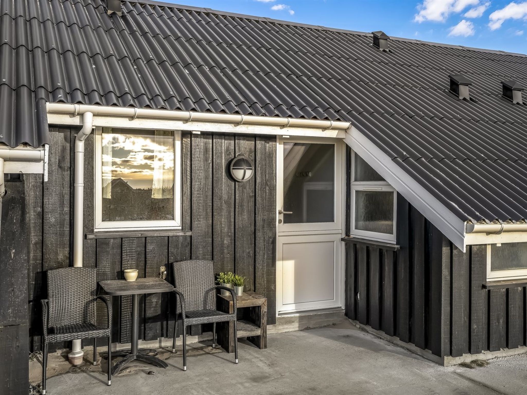 "Iida" - 100m from the sea — Terrace (3 of 25)