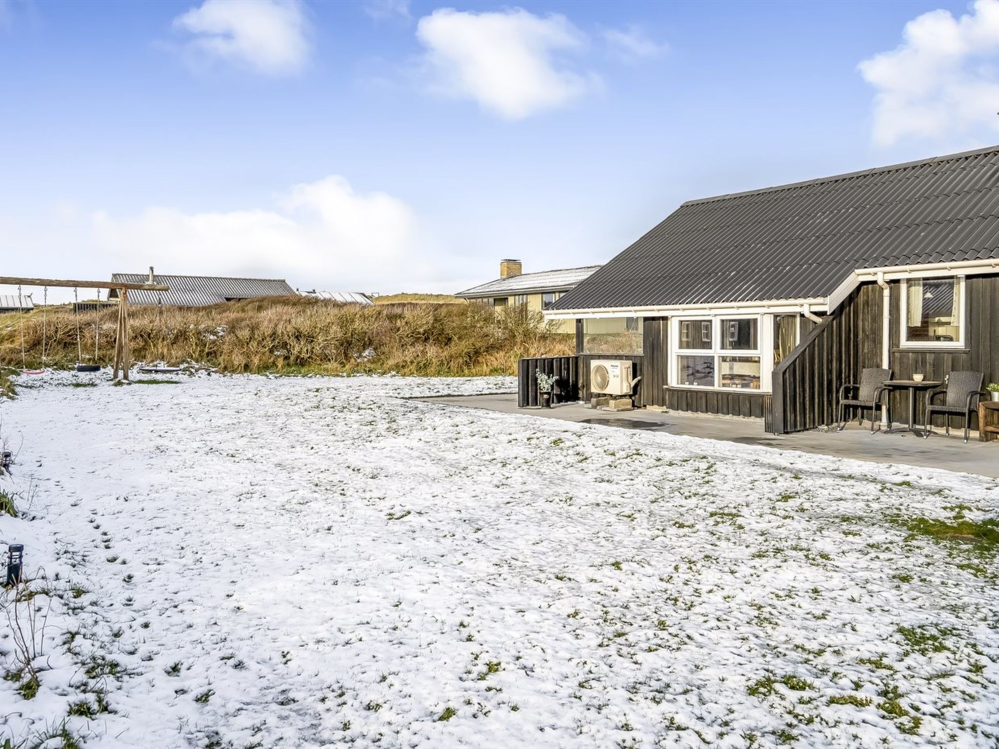 "Iida" - 100m from the sea-Buiten