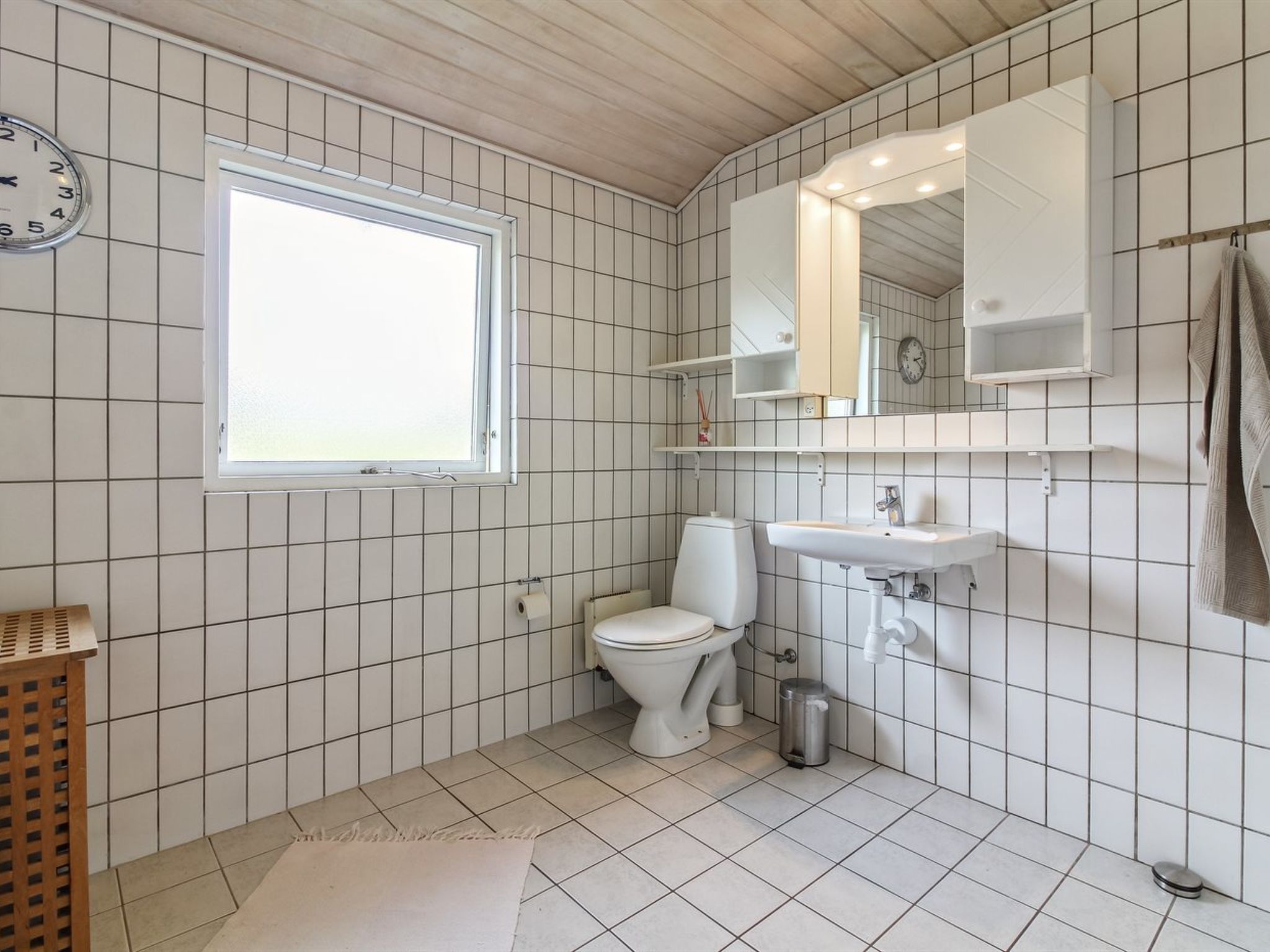 "Aike" - 400m from the sea-Drinnen