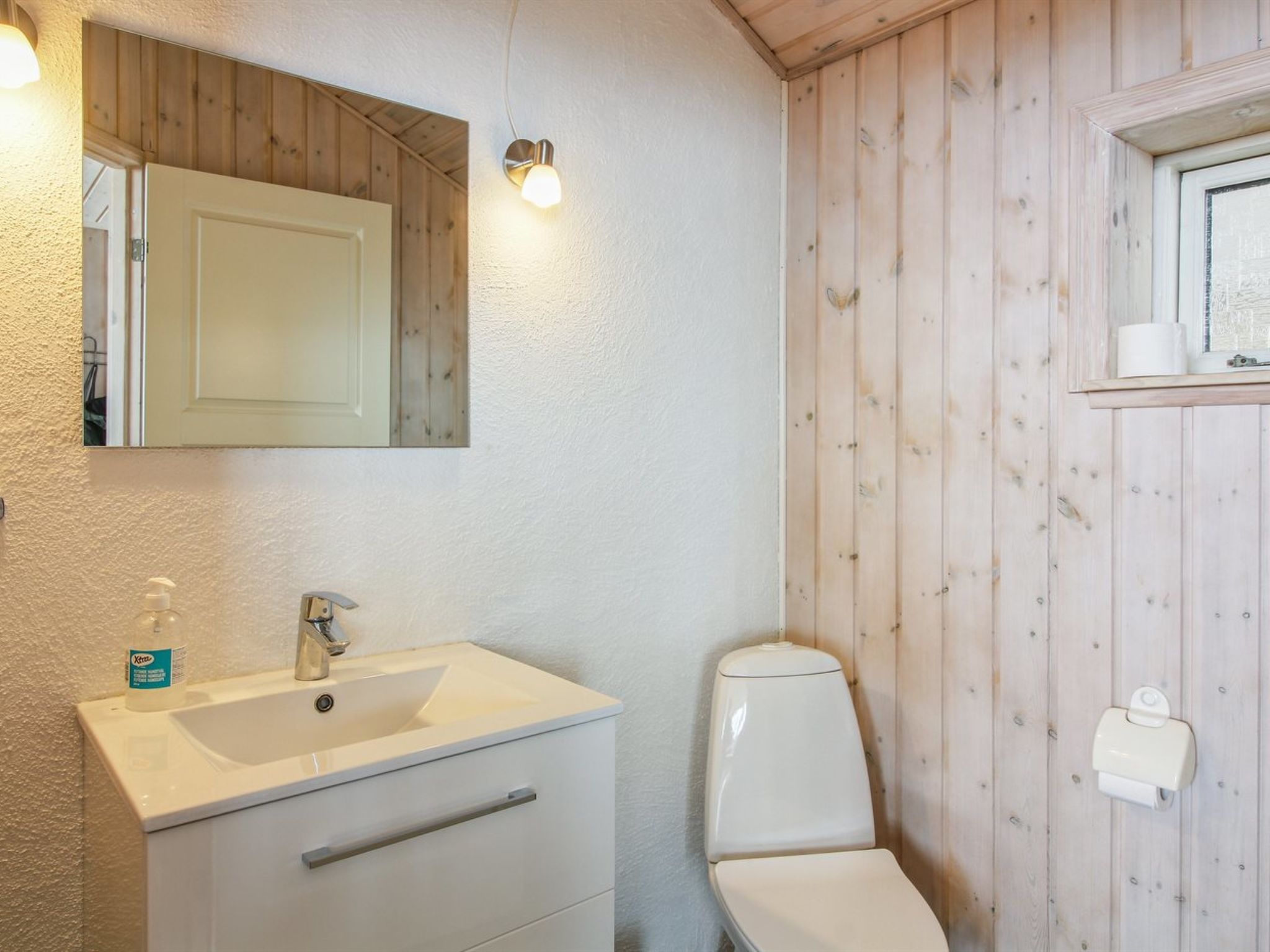 "Hilmer" - 180m from the sea - Inside