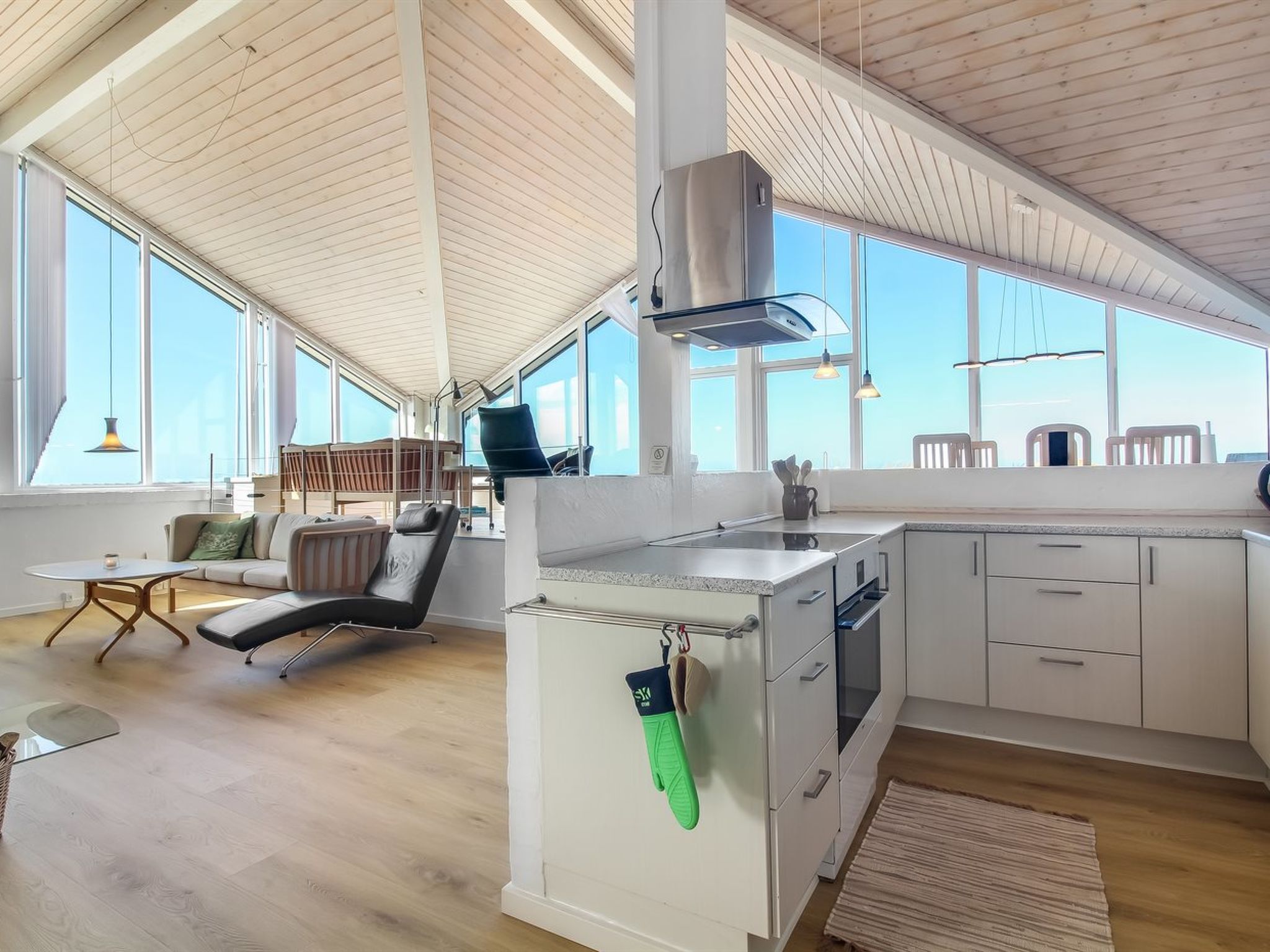 "Hilmer" - 180m from the sea - Inside