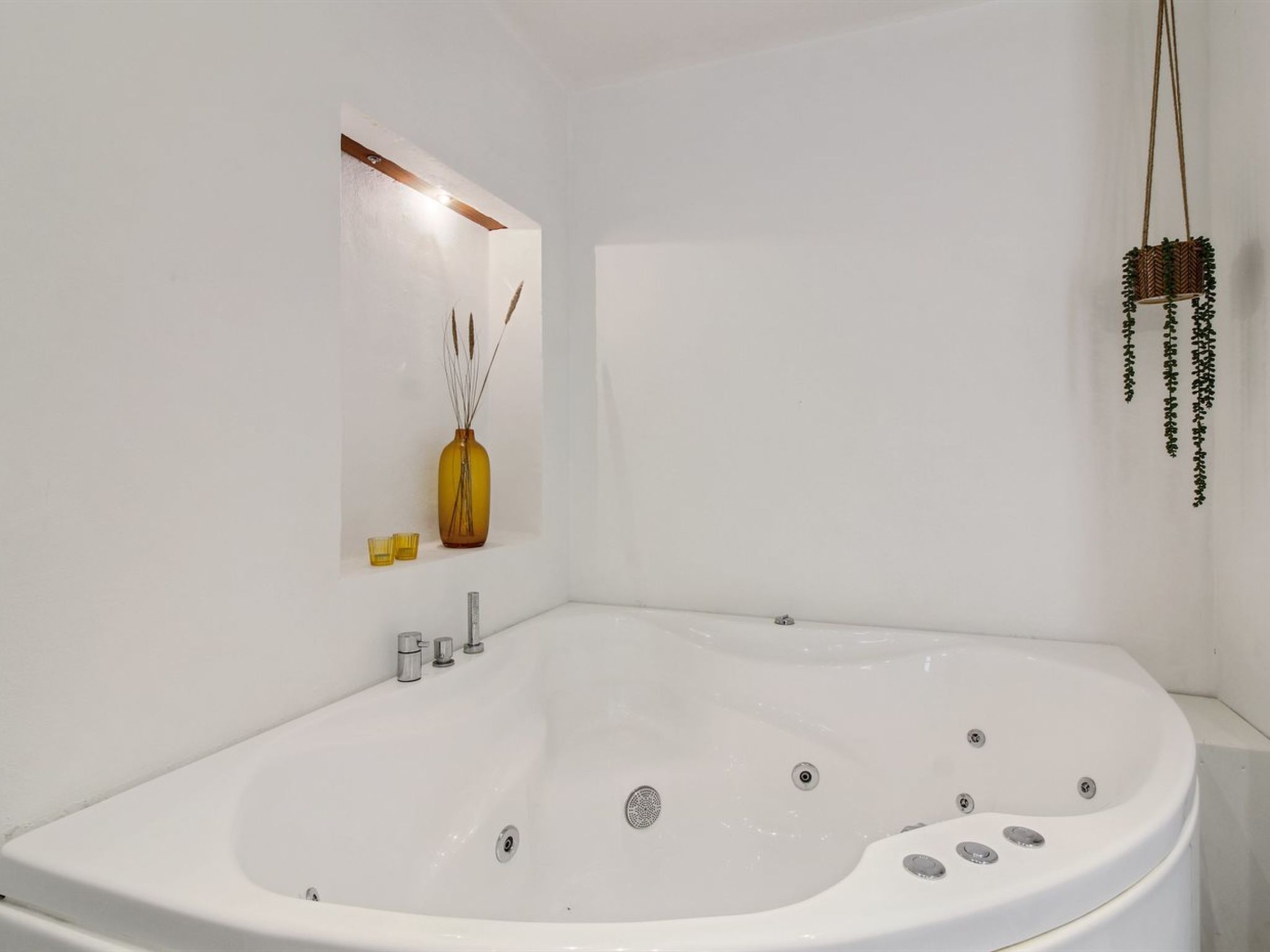 "Maiti" - 300m from the sea-Binnen