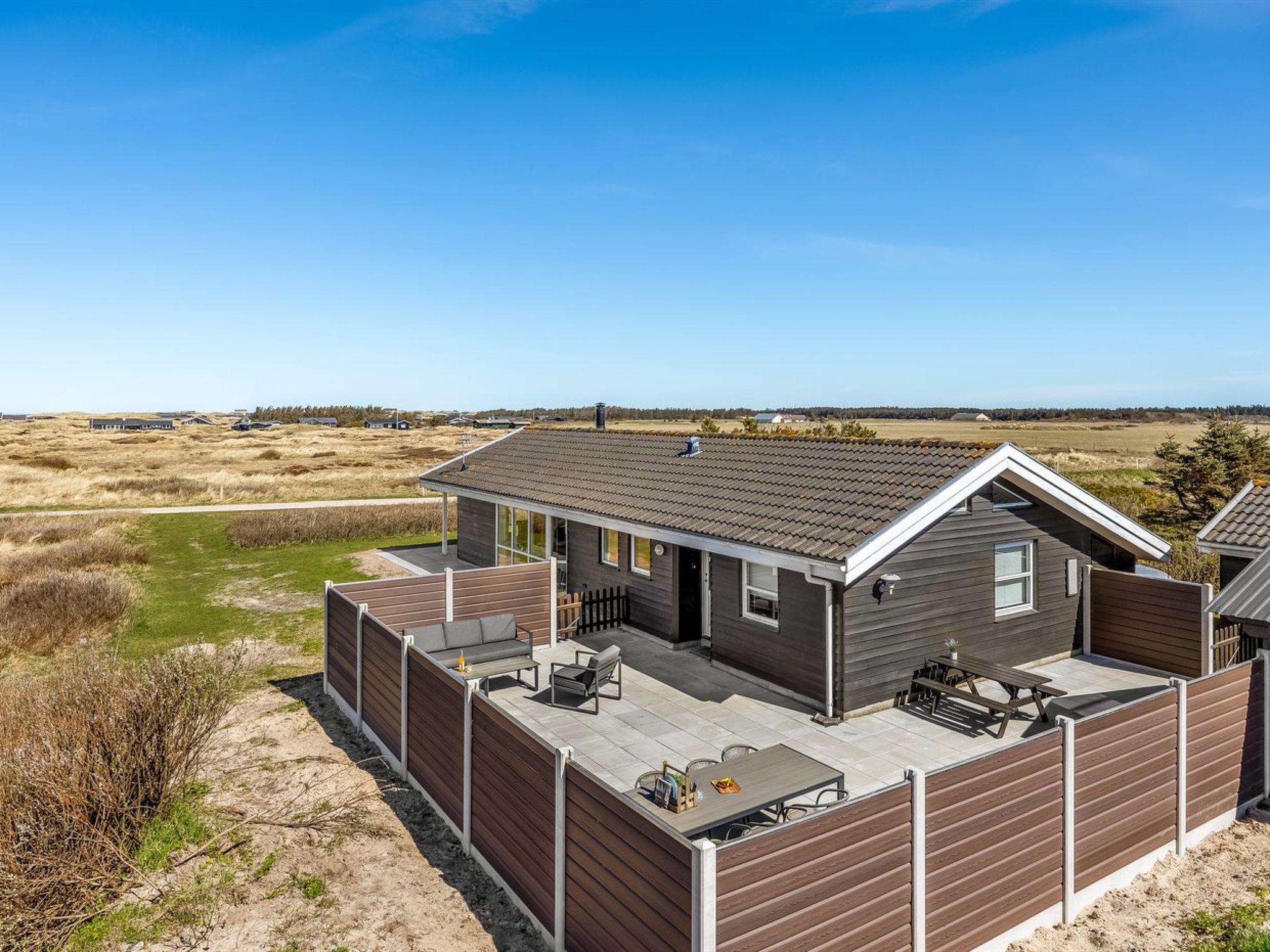 "Zuhra" - 250m from the sea - Buiten