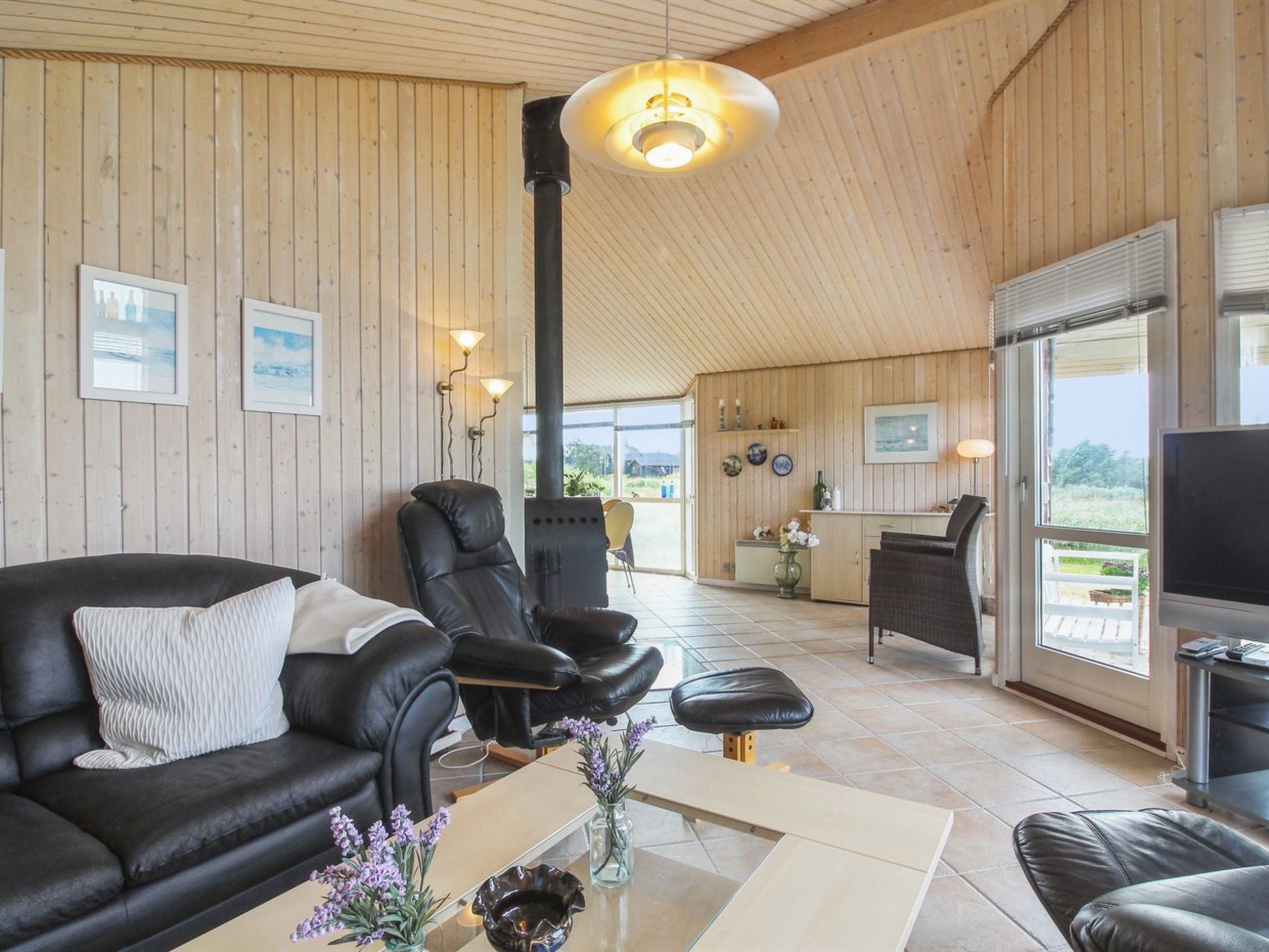 "Zuhra" - 250m from the sea - Binnen